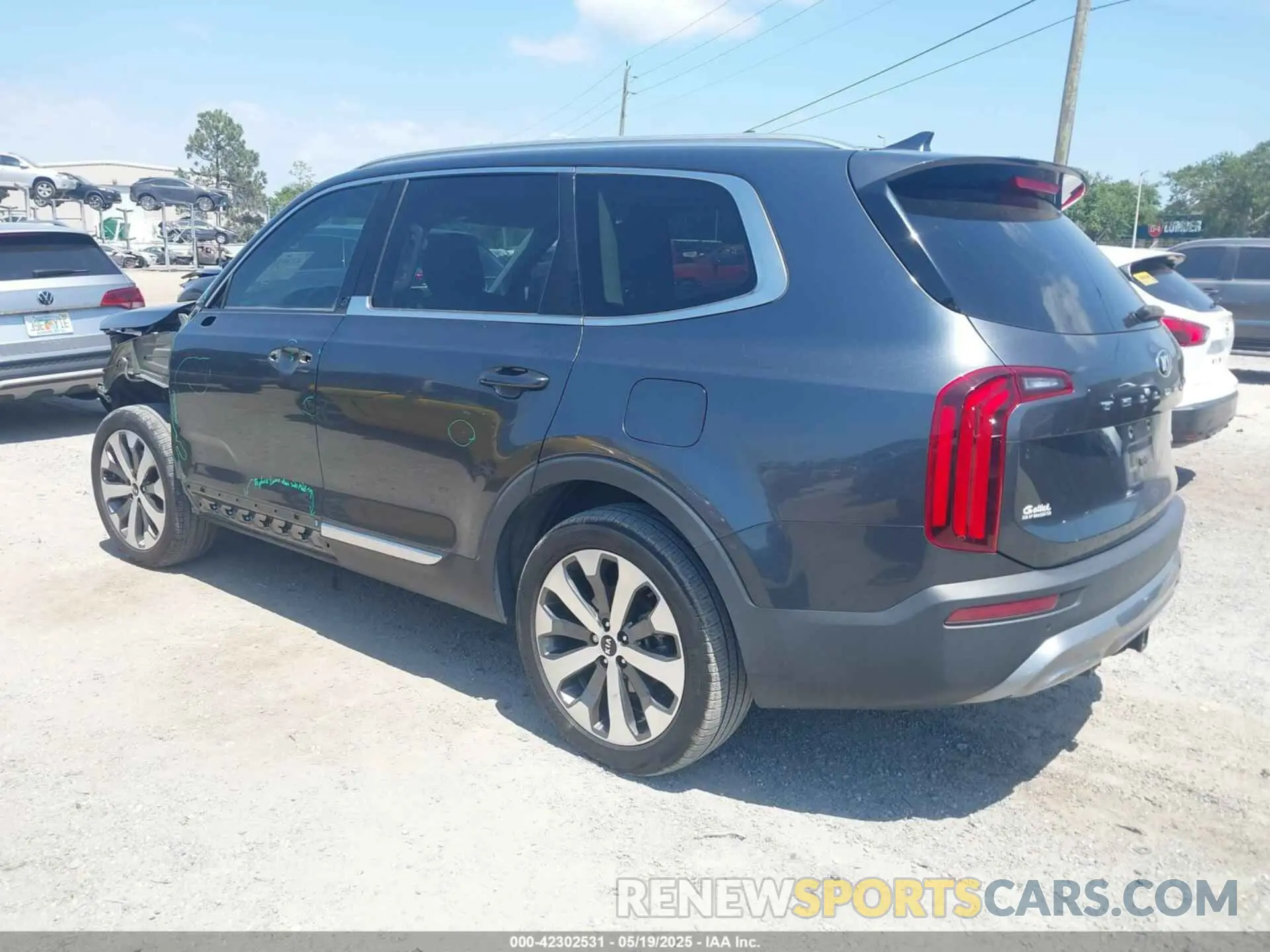 3 Photograph of a damaged car 5XYP34HC5MG134921 KIA TELLURIDE 2021