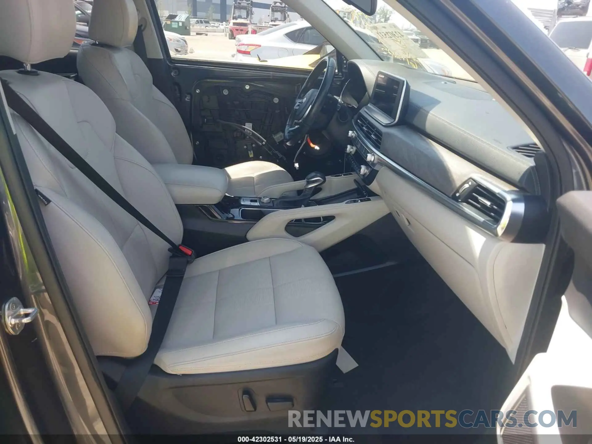 5 Photograph of a damaged car 5XYP34HC5MG134921 KIA TELLURIDE 2021