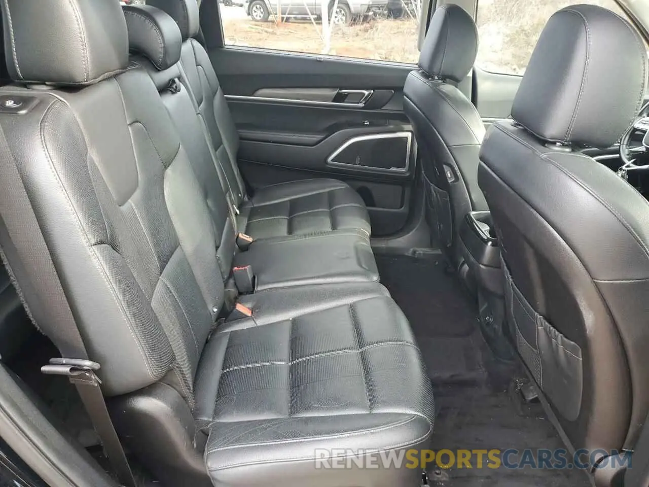 12 Photograph of a damaged car 5XYP34HC6MG124866 KIA TELLURIDE 2021