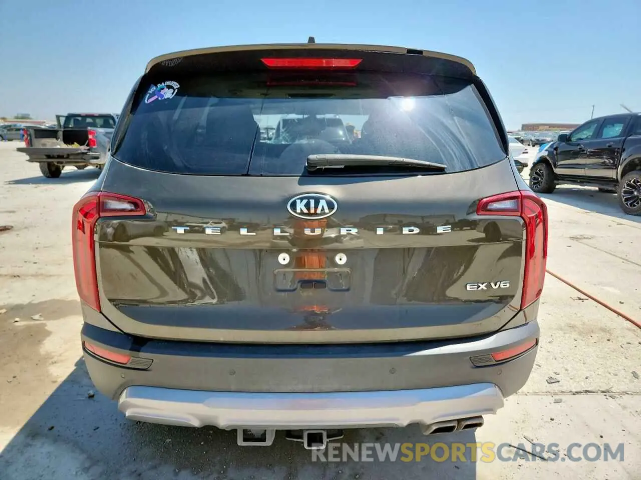 6 Photograph of a damaged car 5XYP34HCXMG188876 KIA TELLURIDE 2021