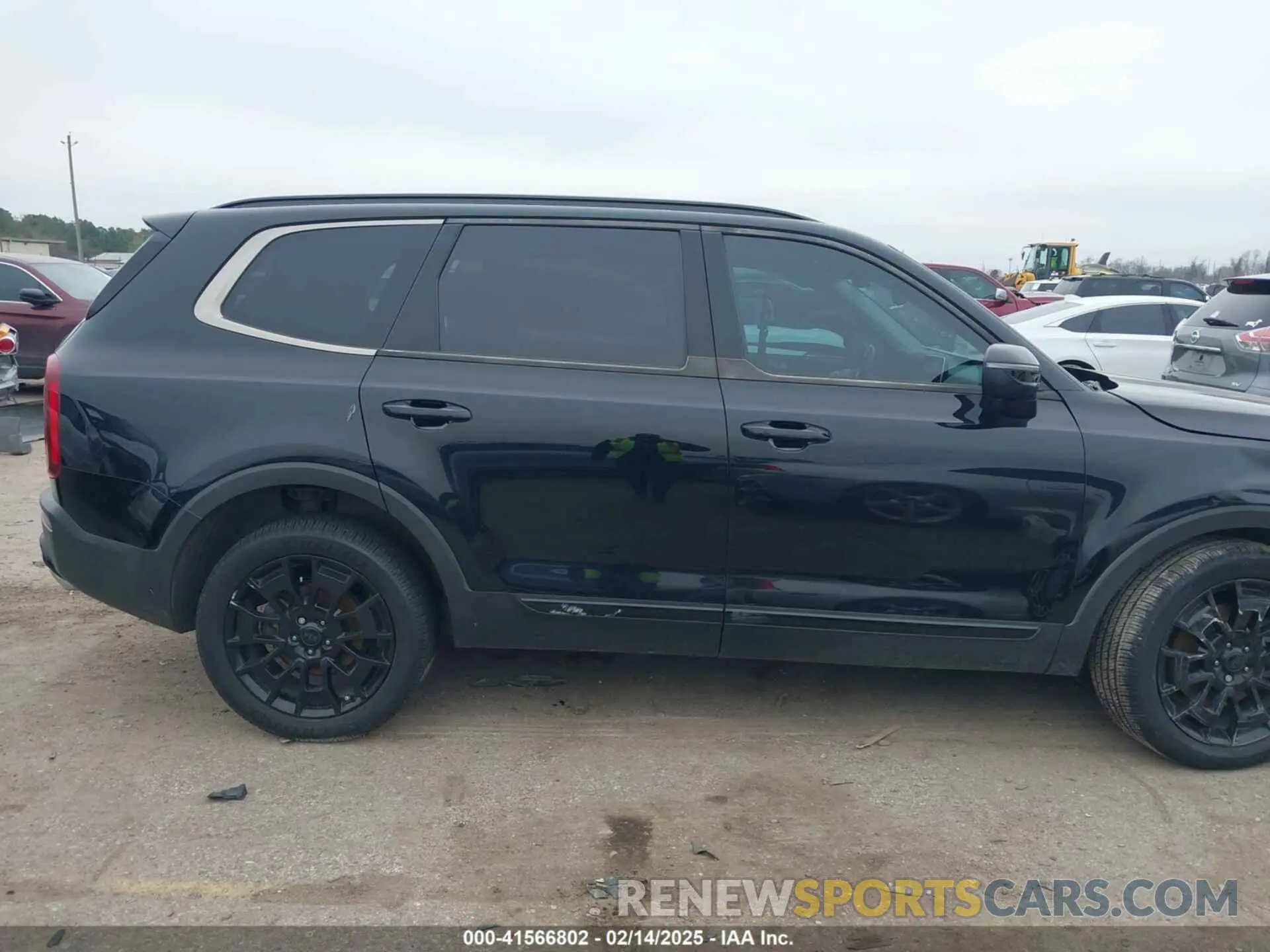13 Photograph of a damaged car 5XYP3DHC0MG103186 KIA TELLURIDE 2021