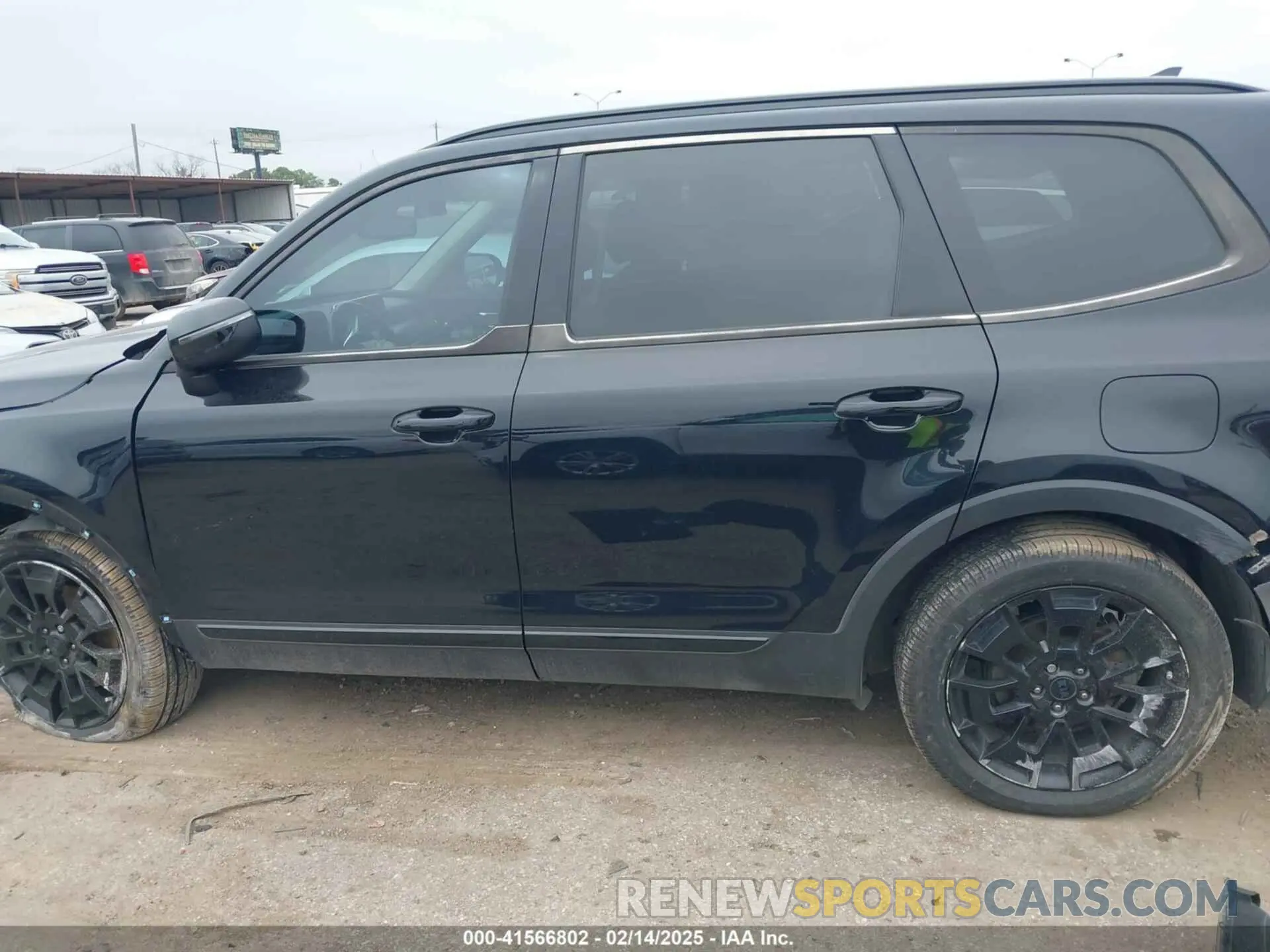 14 Photograph of a damaged car 5XYP3DHC0MG103186 KIA TELLURIDE 2021