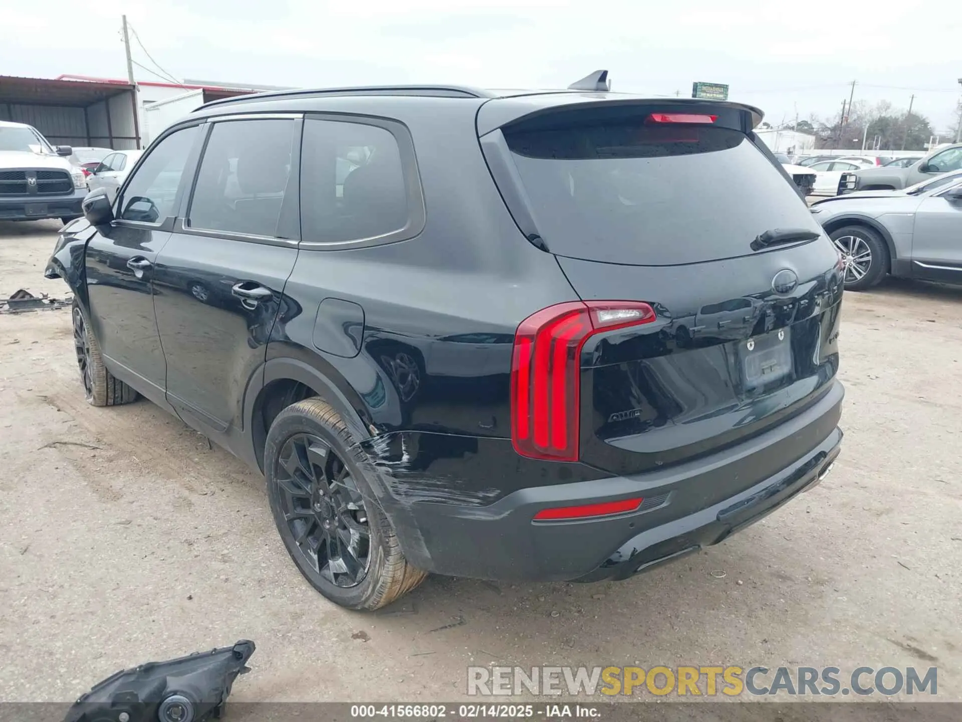 3 Photograph of a damaged car 5XYP3DHC0MG103186 KIA TELLURIDE 2021