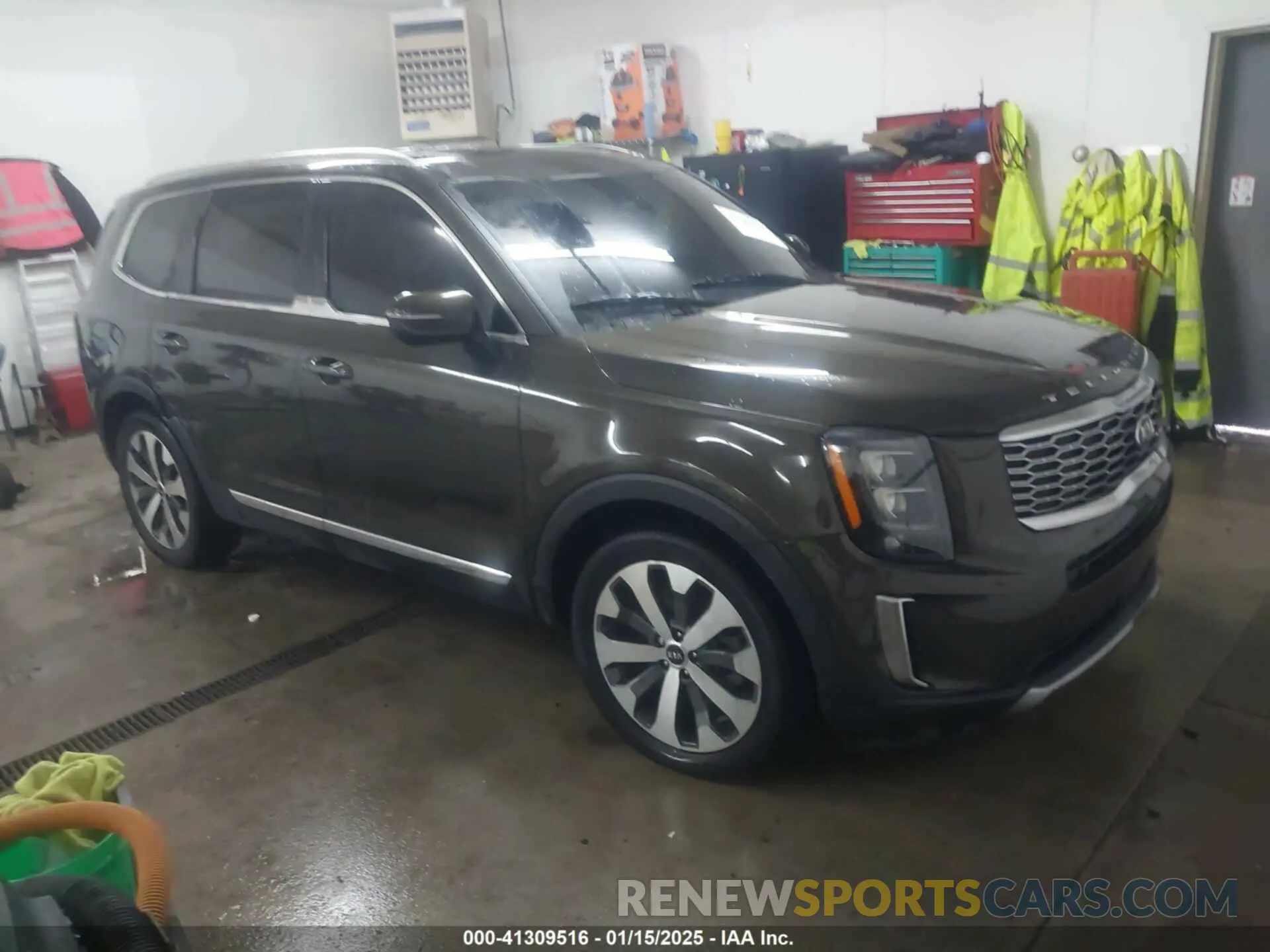 1 Photograph of a damaged car 5XYP3DHC1MG117789 KIA TELLURIDE 2021