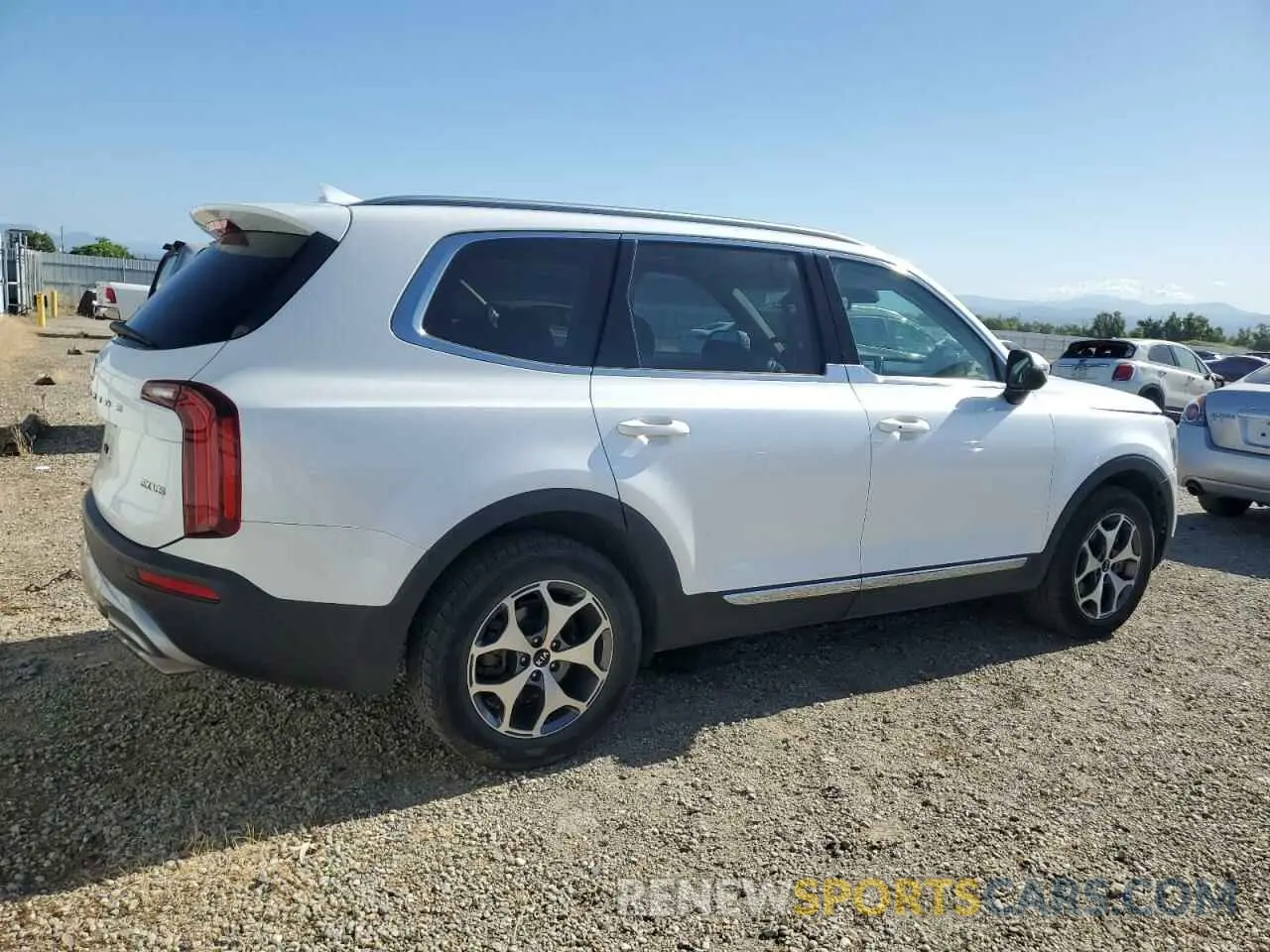 3 Photograph of a damaged car 5XYP3DHC2MG104890 KIA TELLURIDE 2021