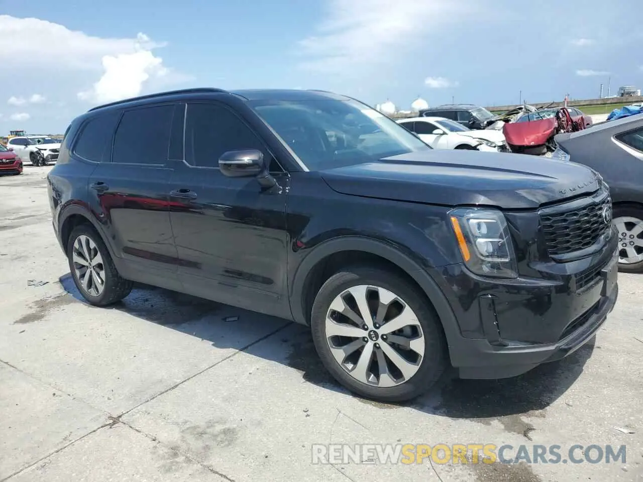 4 Photograph of a damaged car 5XYP3DHC6MG120218 KIA TELLURIDE 2021