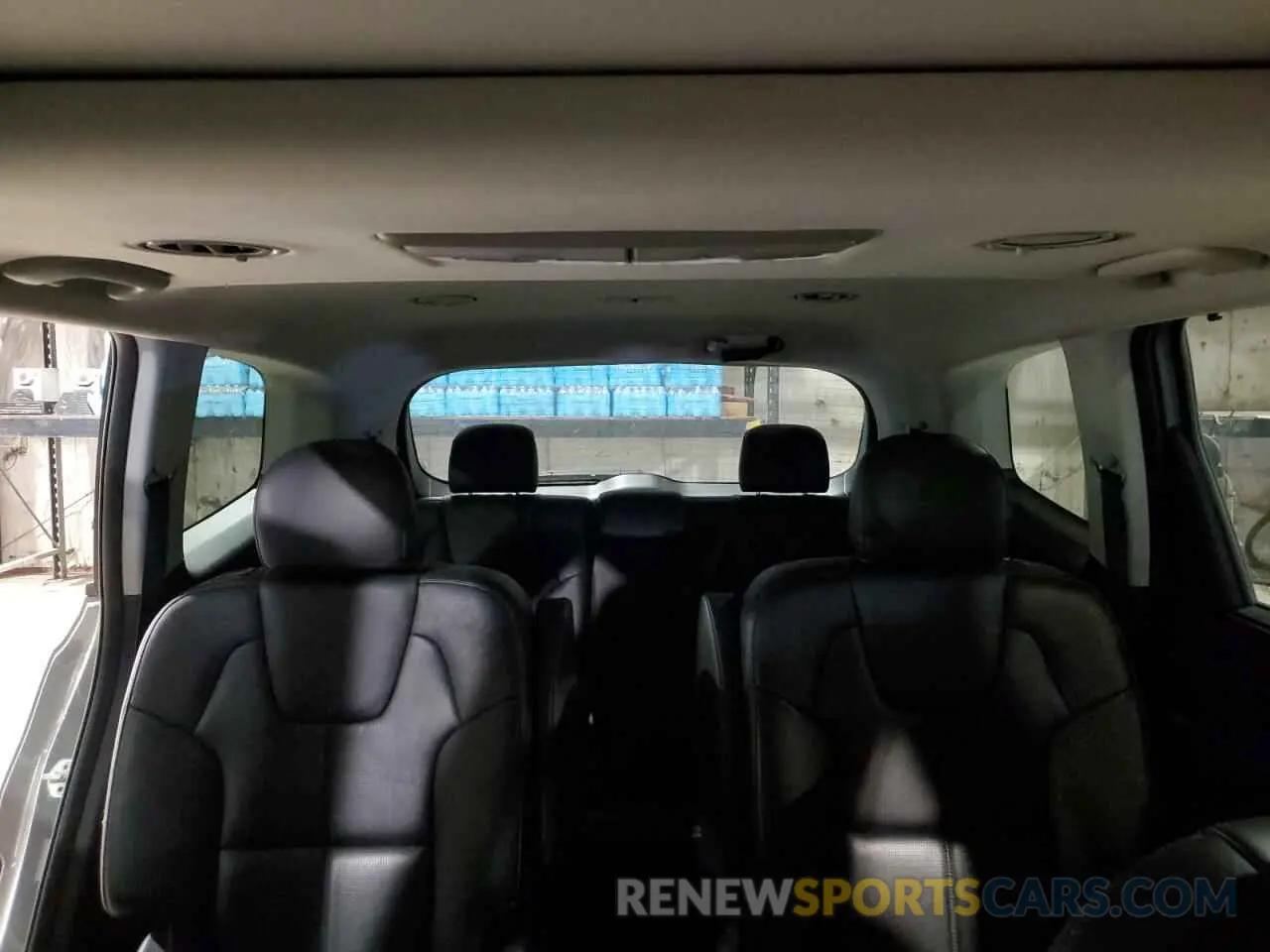 10 Photograph of a damaged car 5XYP3DHC9MG155318 KIA TELLURIDE 2021