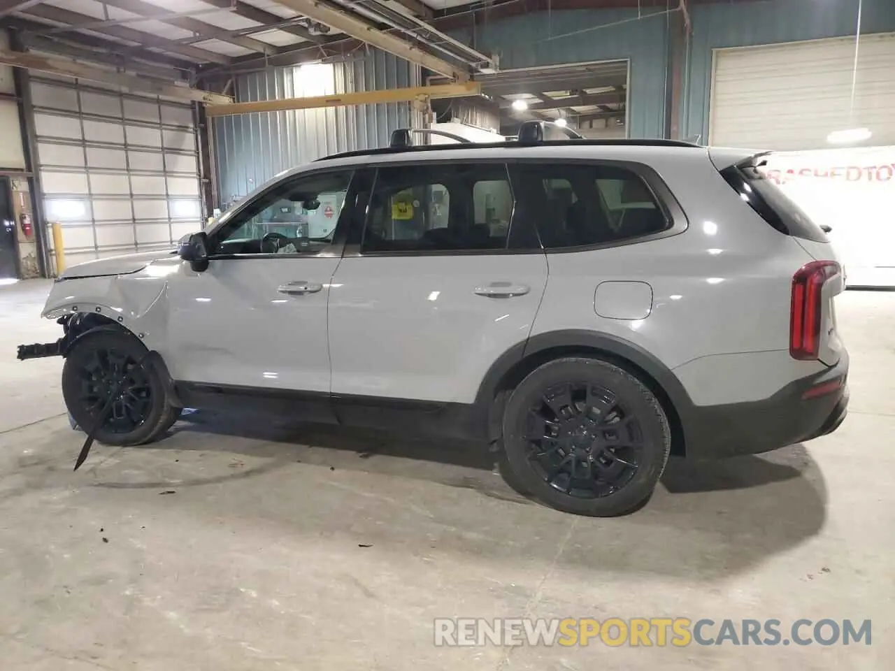 2 Photograph of a damaged car 5XYP3DHC9MG155318 KIA TELLURIDE 2021