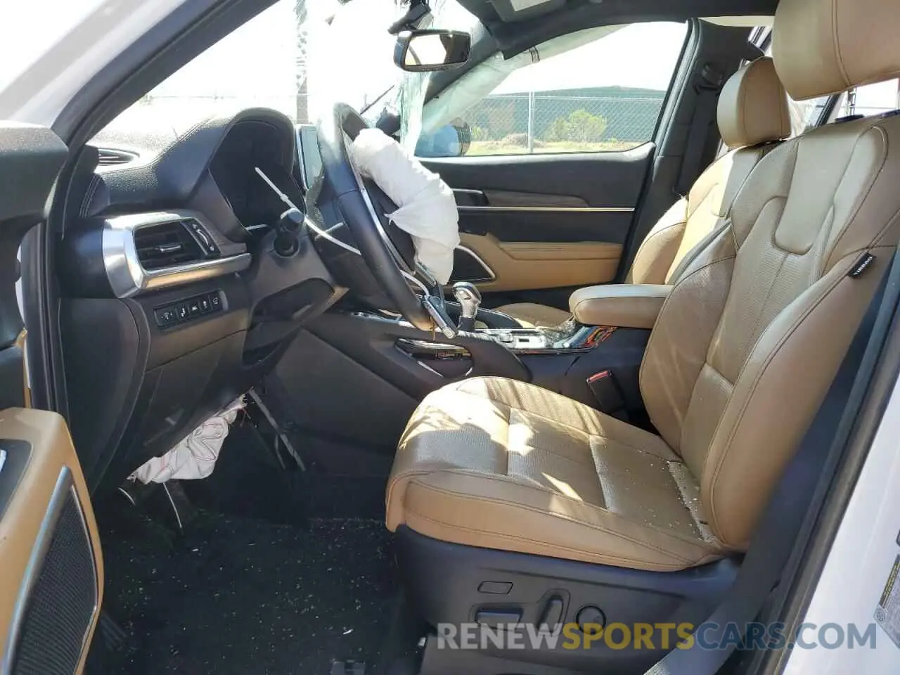 7 Photograph of a damaged car 5XYP54HC8MG152954 KIA TELLURIDE 2021