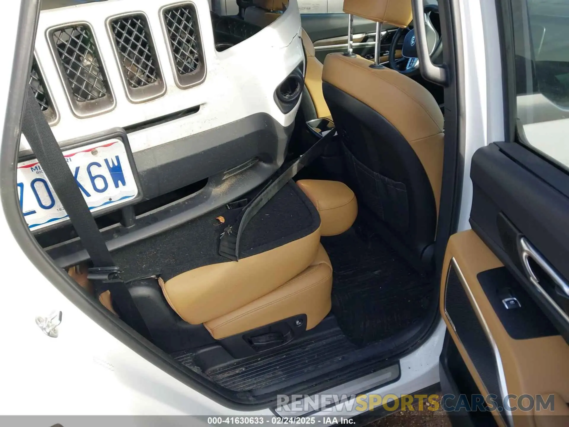 8 Фотография поврежденного автомобиля 5XYP5DHC6MG112193 KIA TELLURIDE 2021