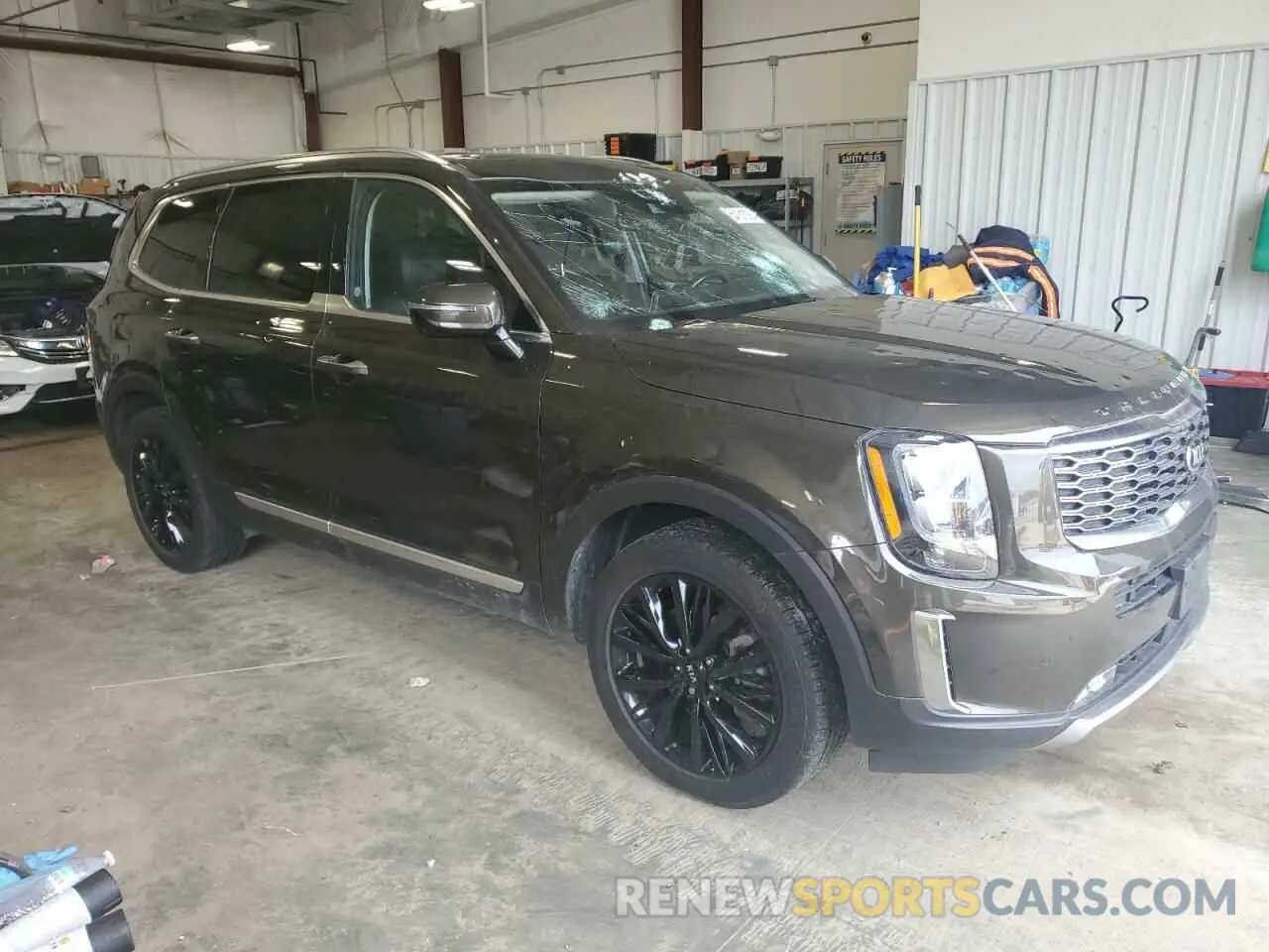 4 Photograph of a damaged car 5XYP5DHCXMG096855 KIA TELLURIDE 2021