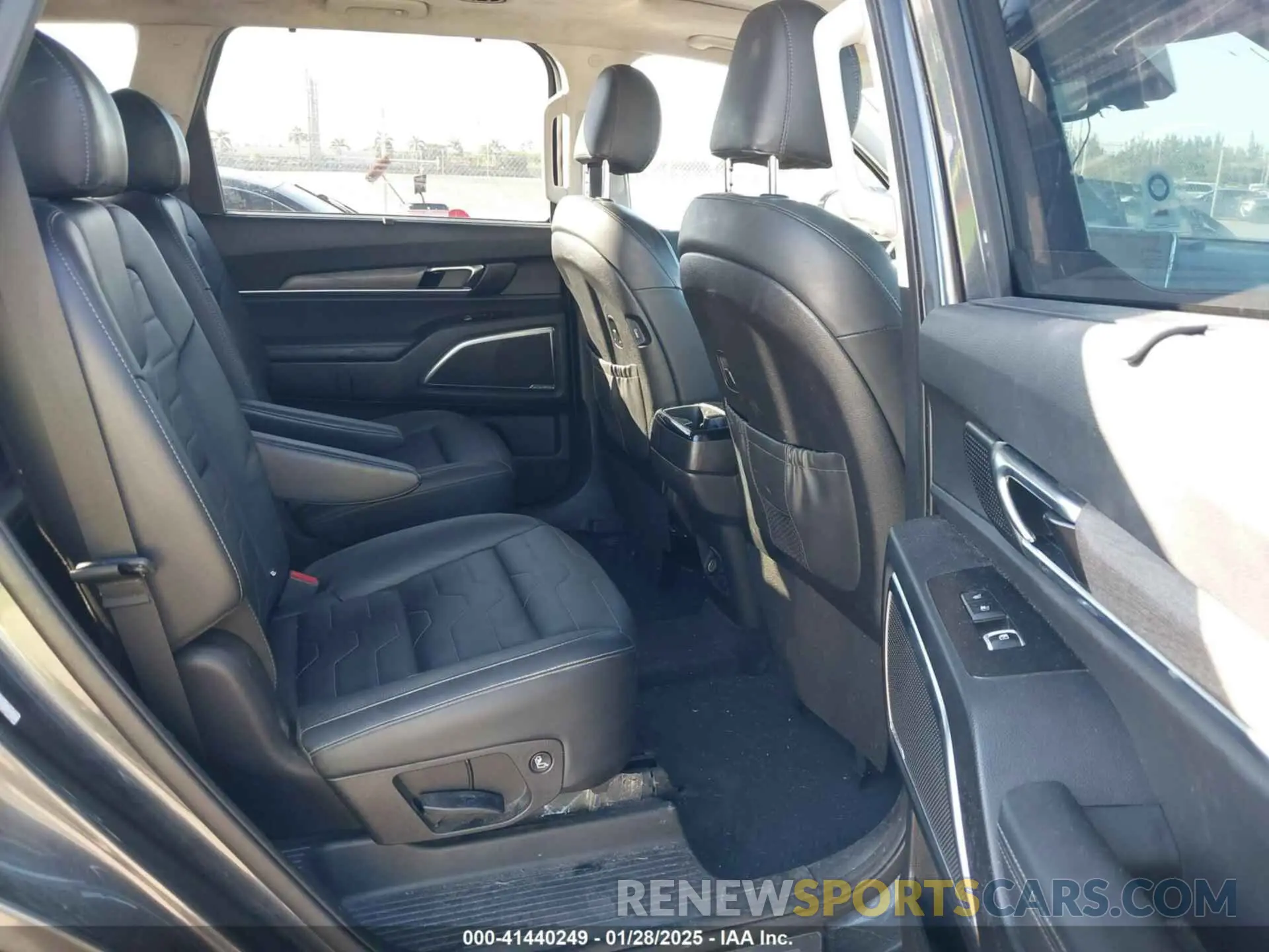 8 Фотография поврежденного автомобиля 5XYP5DHCXMG141003 KIA TELLURIDE 2021