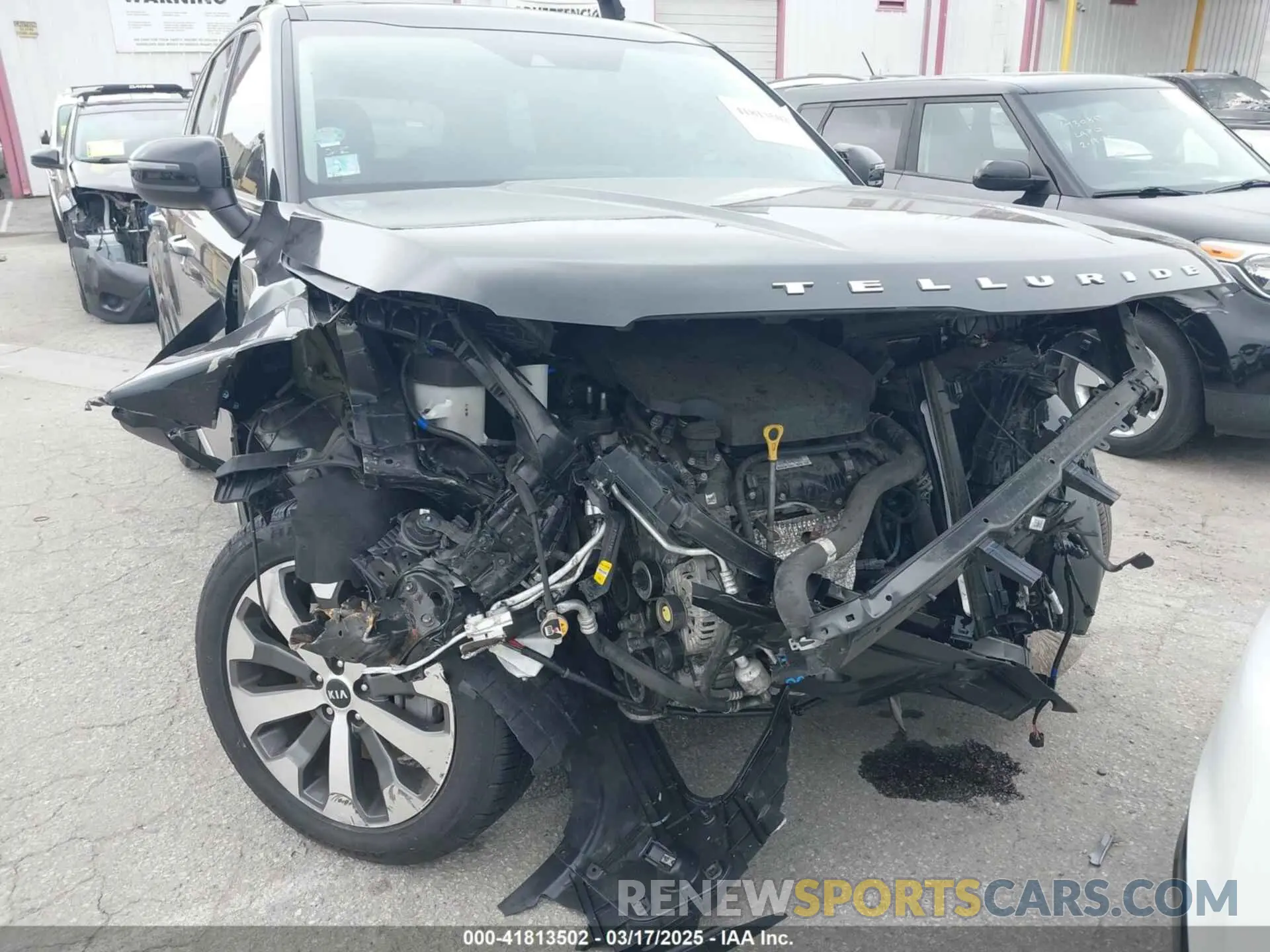 6 Photograph of a damaged car 5XYP64HC4MG111198 KIA TELLURIDE 2021