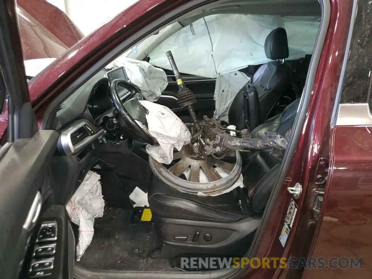 7 Photograph of a damaged car 5XYP64HC8MG109003 KIA TELLURIDE 2021