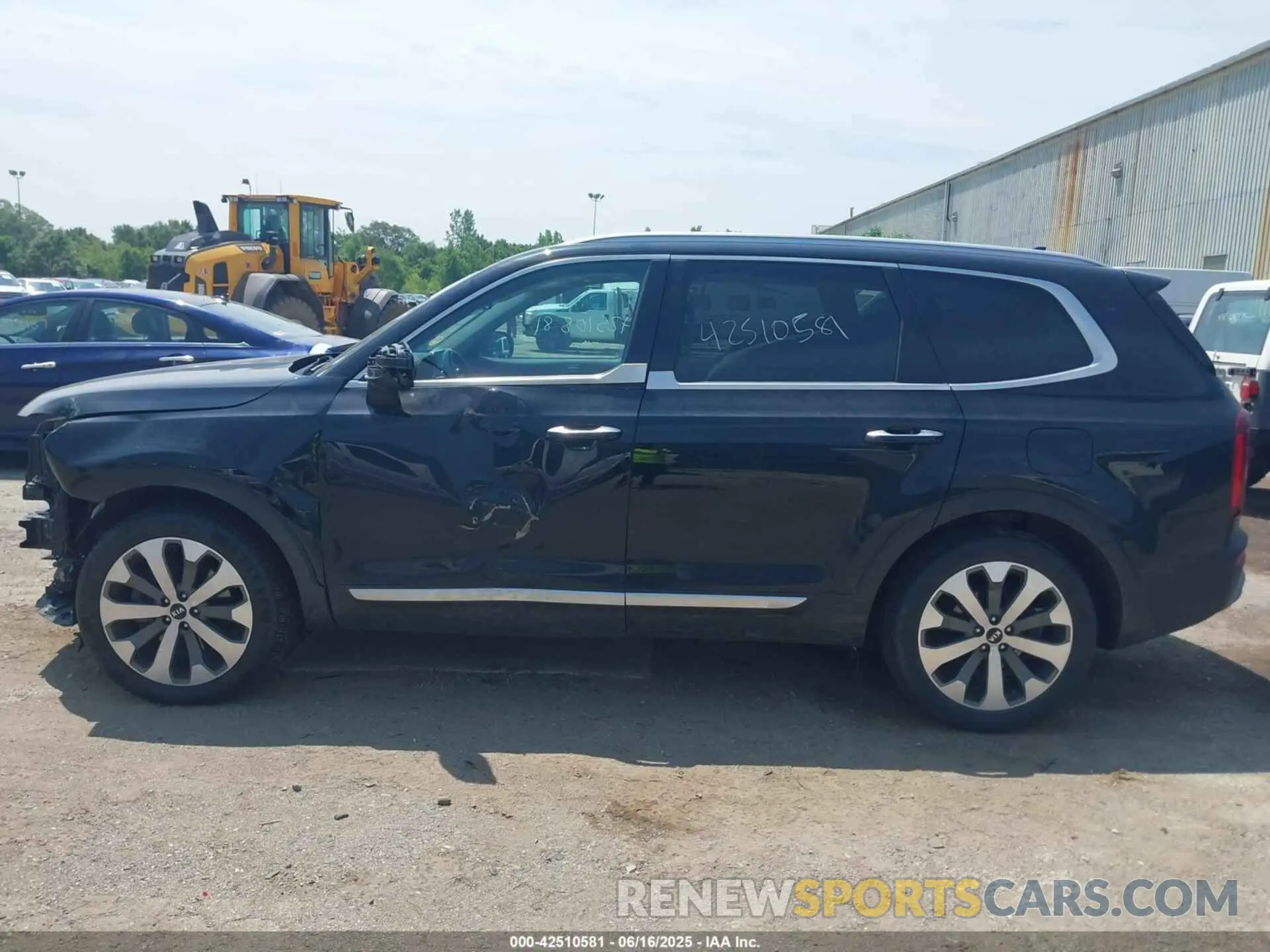 15 Photograph of a damaged car 5XYP64HC9MG177780 KIA TELLURIDE 2021