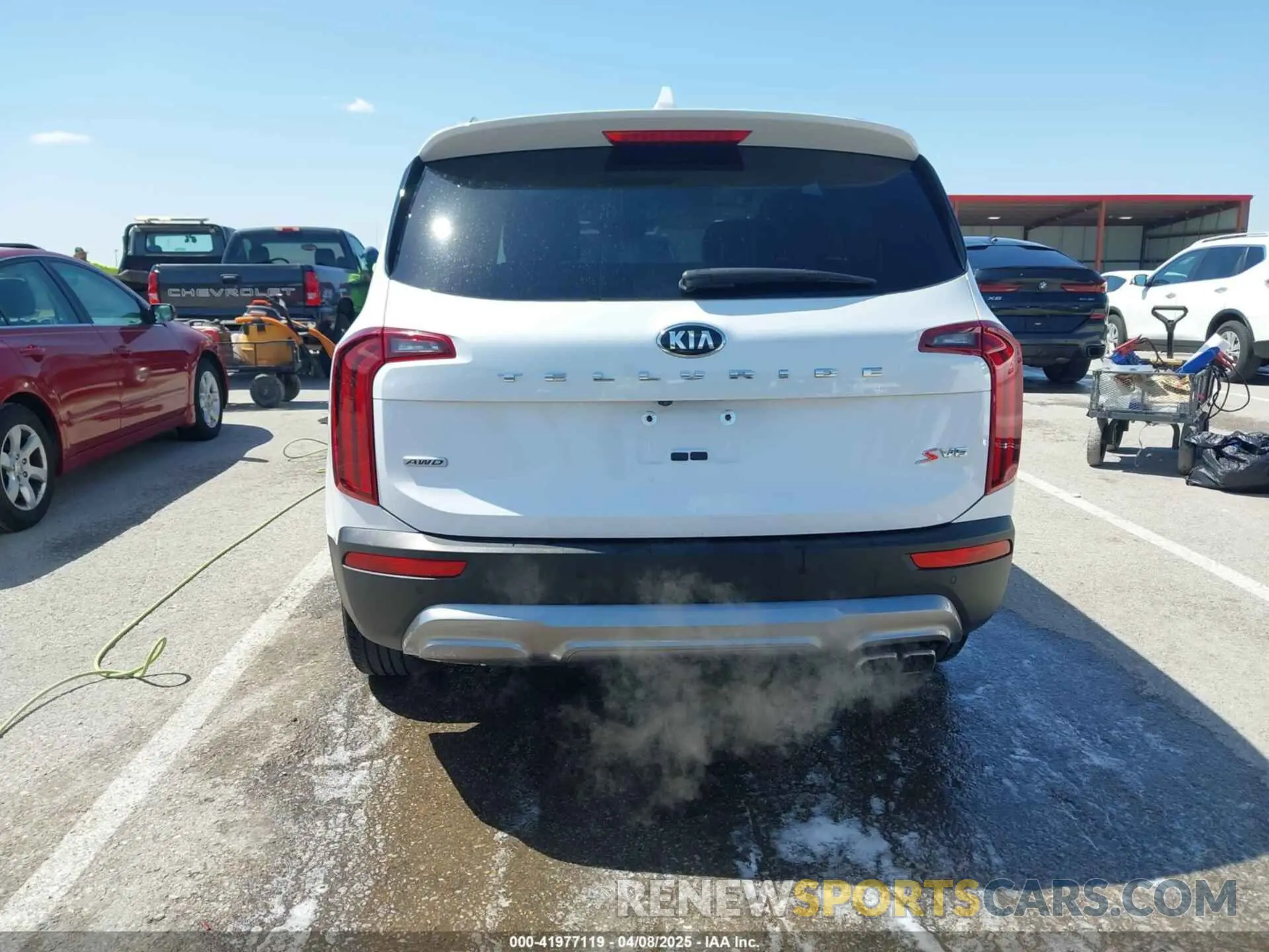 16 Photograph of a damaged car 5XYP6DHC3MG125920 KIA TELLURIDE 2021