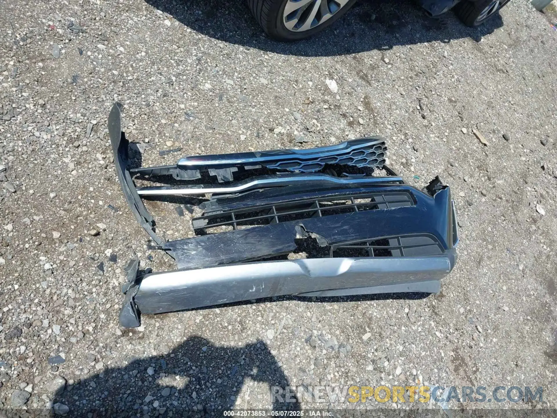 12 Photograph of a damaged car 5XYP6DHC9MG103470 KIA TELLURIDE 2021