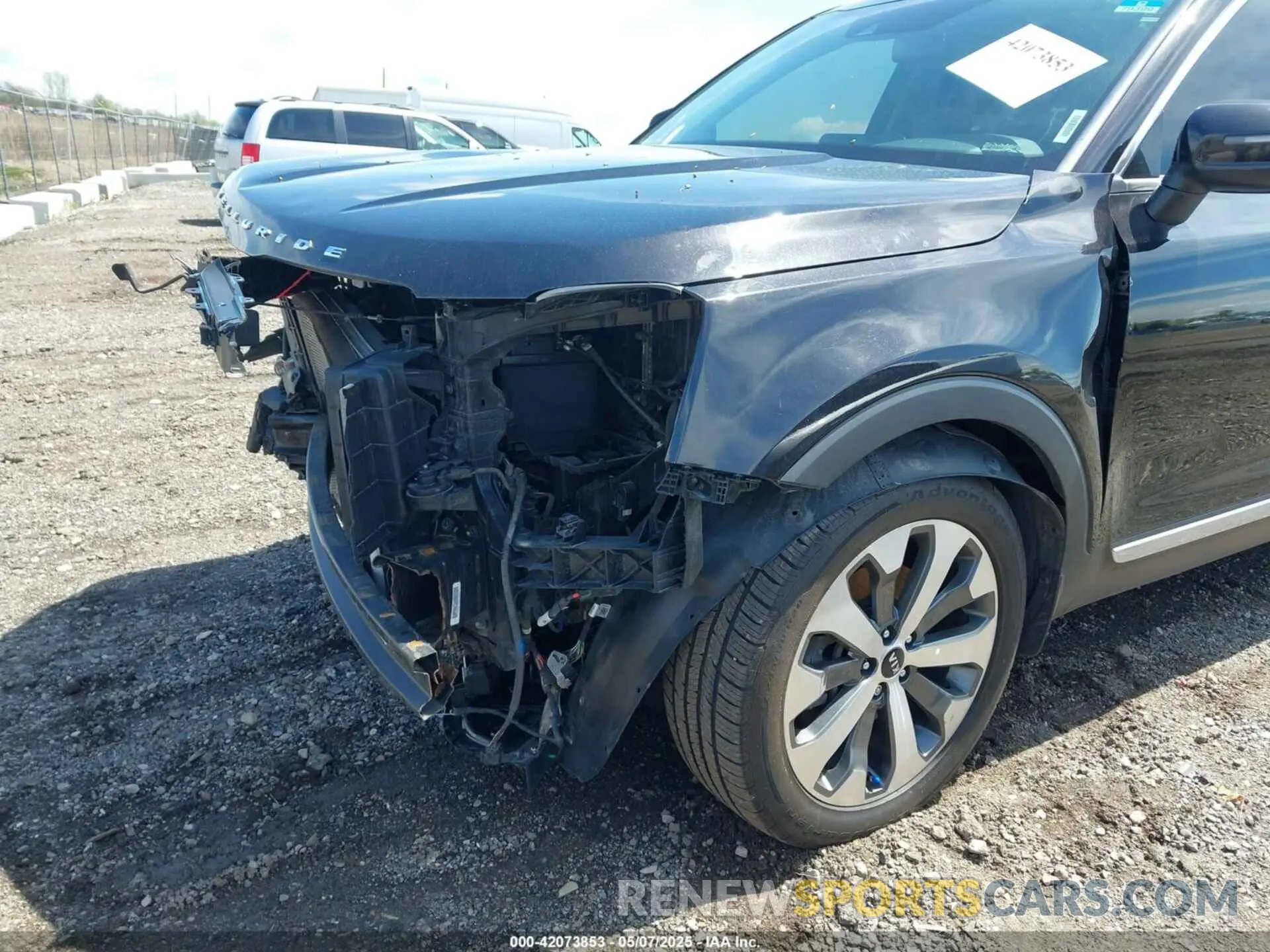 6 Photograph of a damaged car 5XYP6DHC9MG103470 KIA TELLURIDE 2021