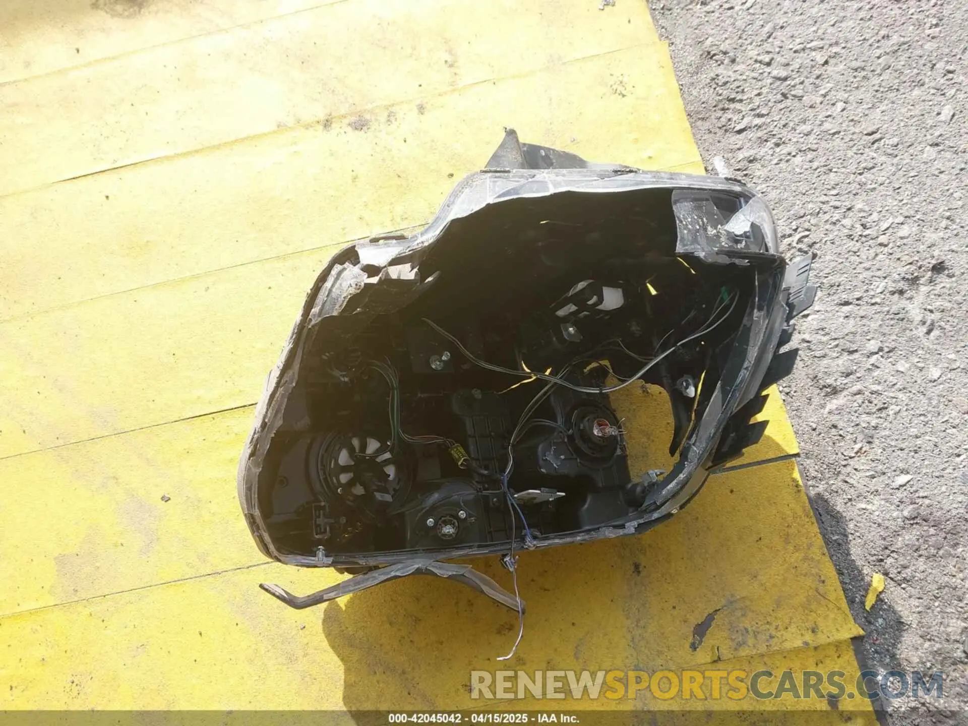 11 Photograph of a damaged car 5XYP2DHC7NG221269 KIA TELLURIDE 2022