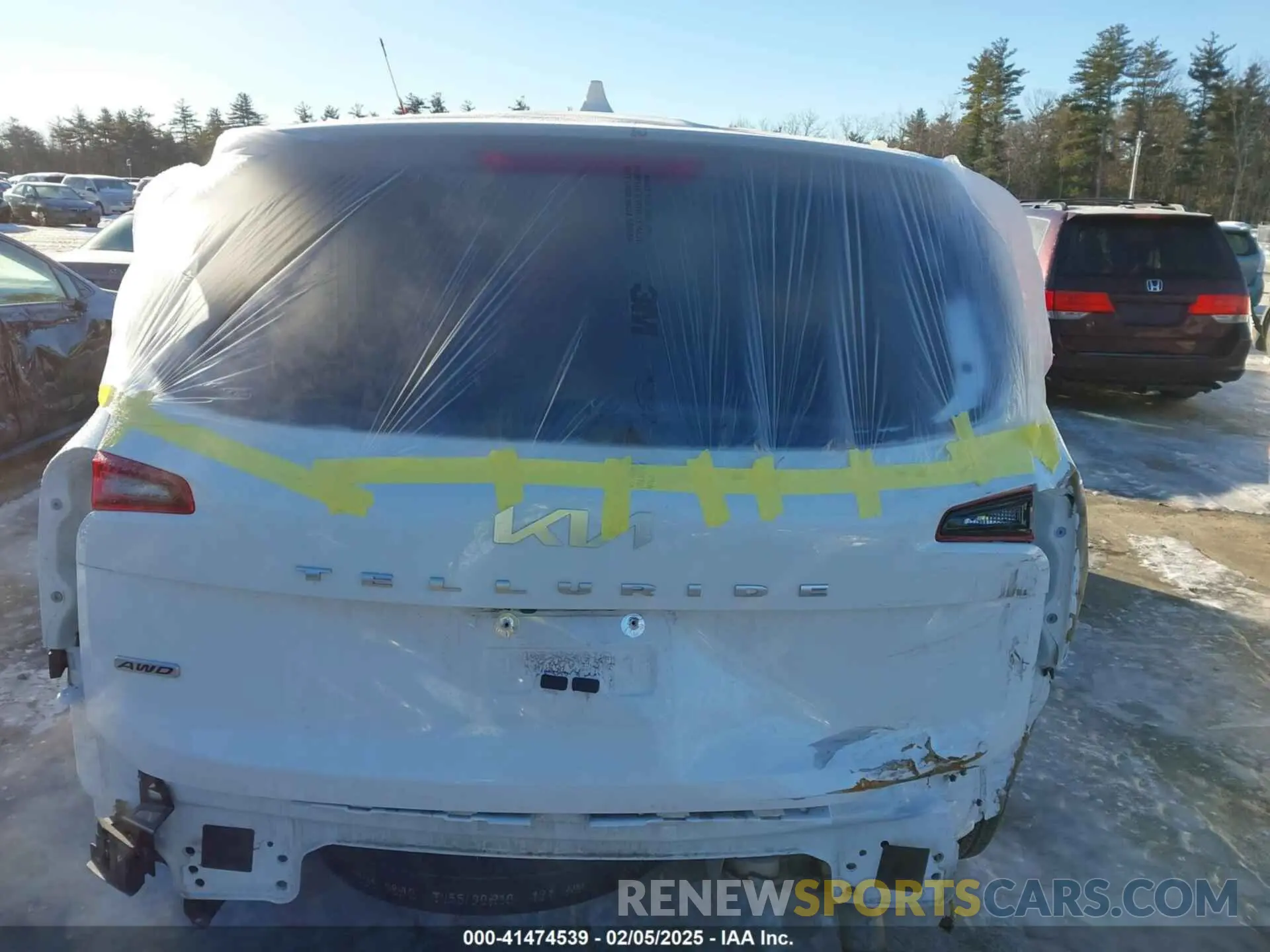 16 Photograph of a damaged car 5XYP2DHC9NG283319 KIA TELLURIDE 2022