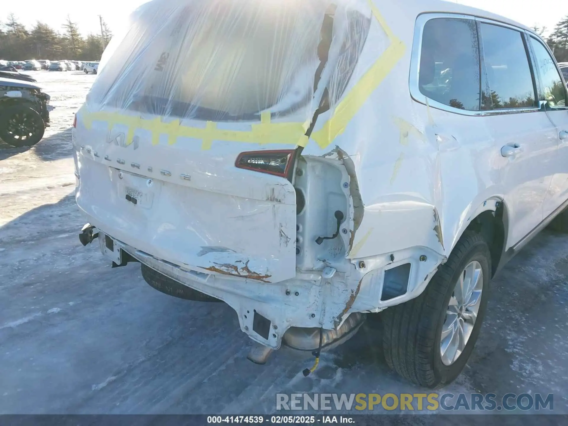 6 Photograph of a damaged car 5XYP2DHC9NG283319 KIA TELLURIDE 2022