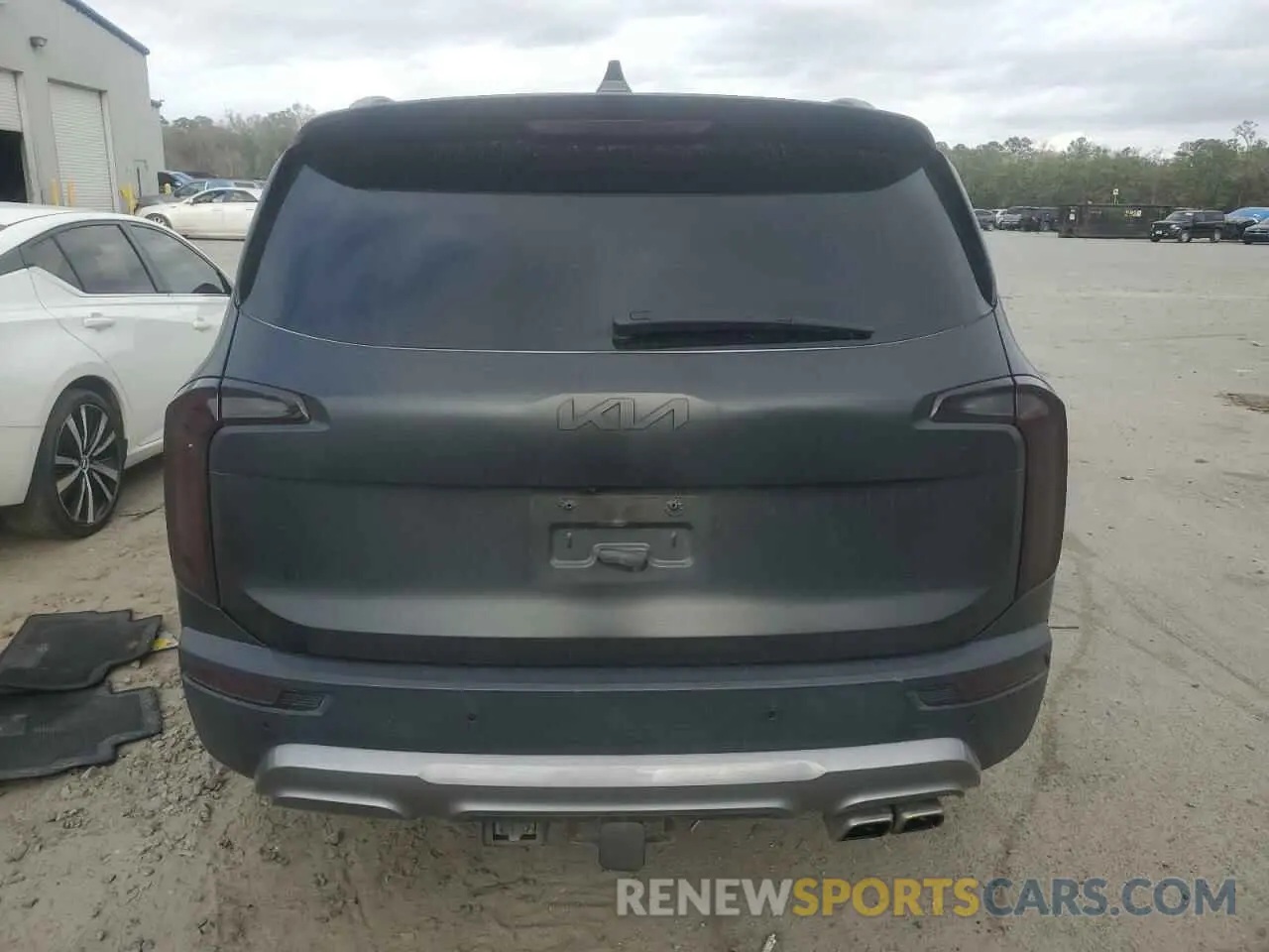 6 Photograph of a damaged car 5XYP34HC2NG301981 KIA TELLURIDE 2022