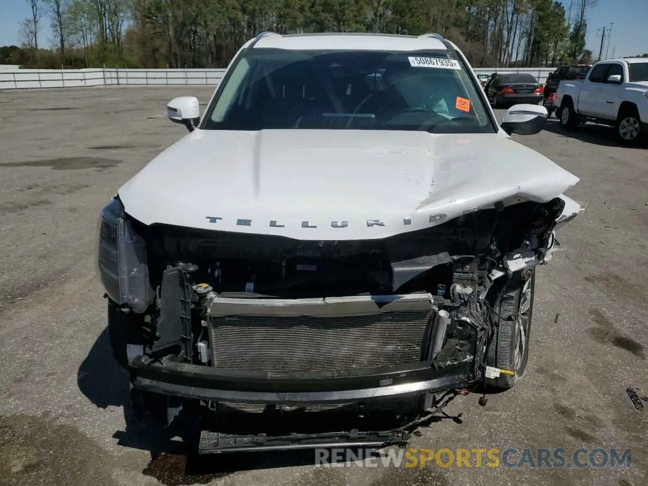 5 Photograph of a damaged car 5XYP34HC9NG325789 KIA TELLURIDE 2022