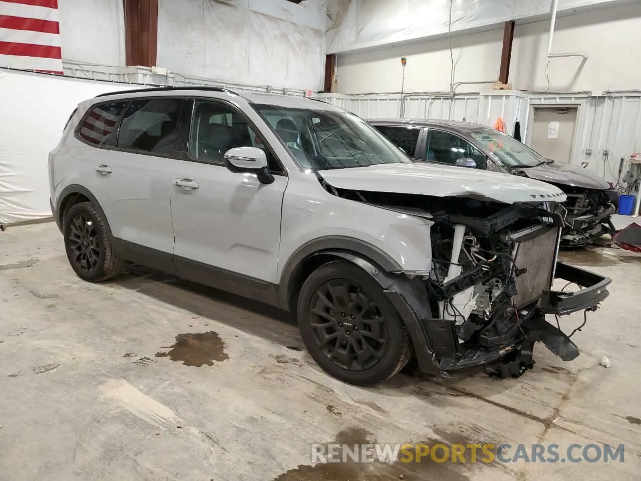 4 Photograph of a damaged car 5XYP3DHC1NG286177 KIA TELLURIDE 2022