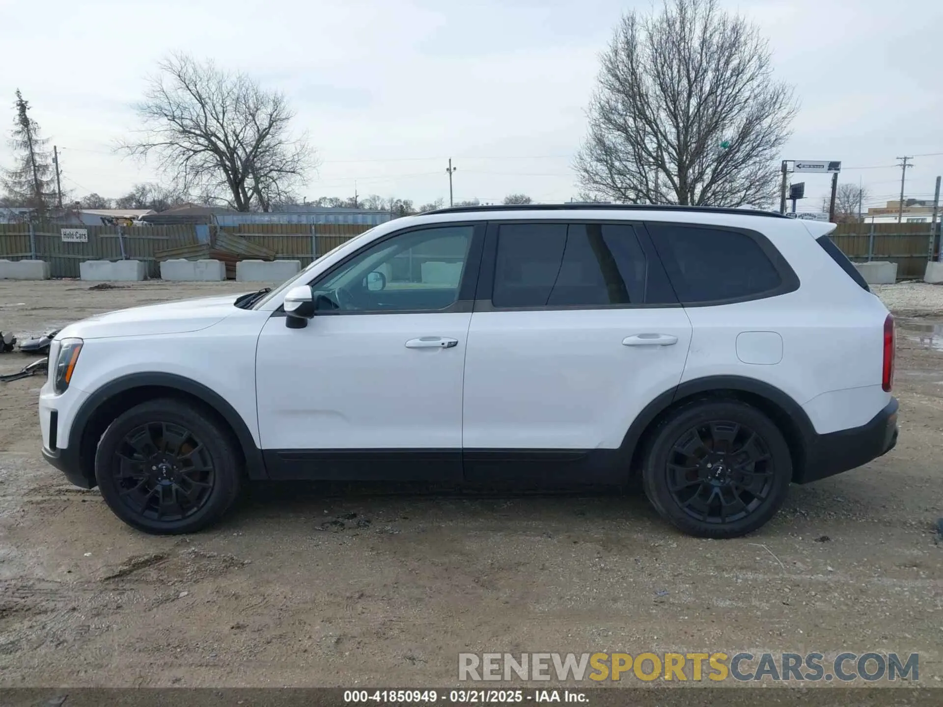 15 Photograph of a damaged car 5XYP3DHC3NG204367 KIA TELLURIDE 2022