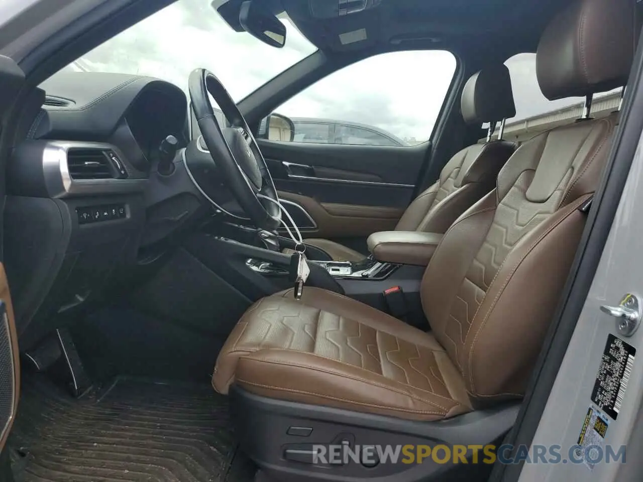 7 Photograph of a damaged car 5XYP5DHC1NG241833 KIA TELLURIDE 2022