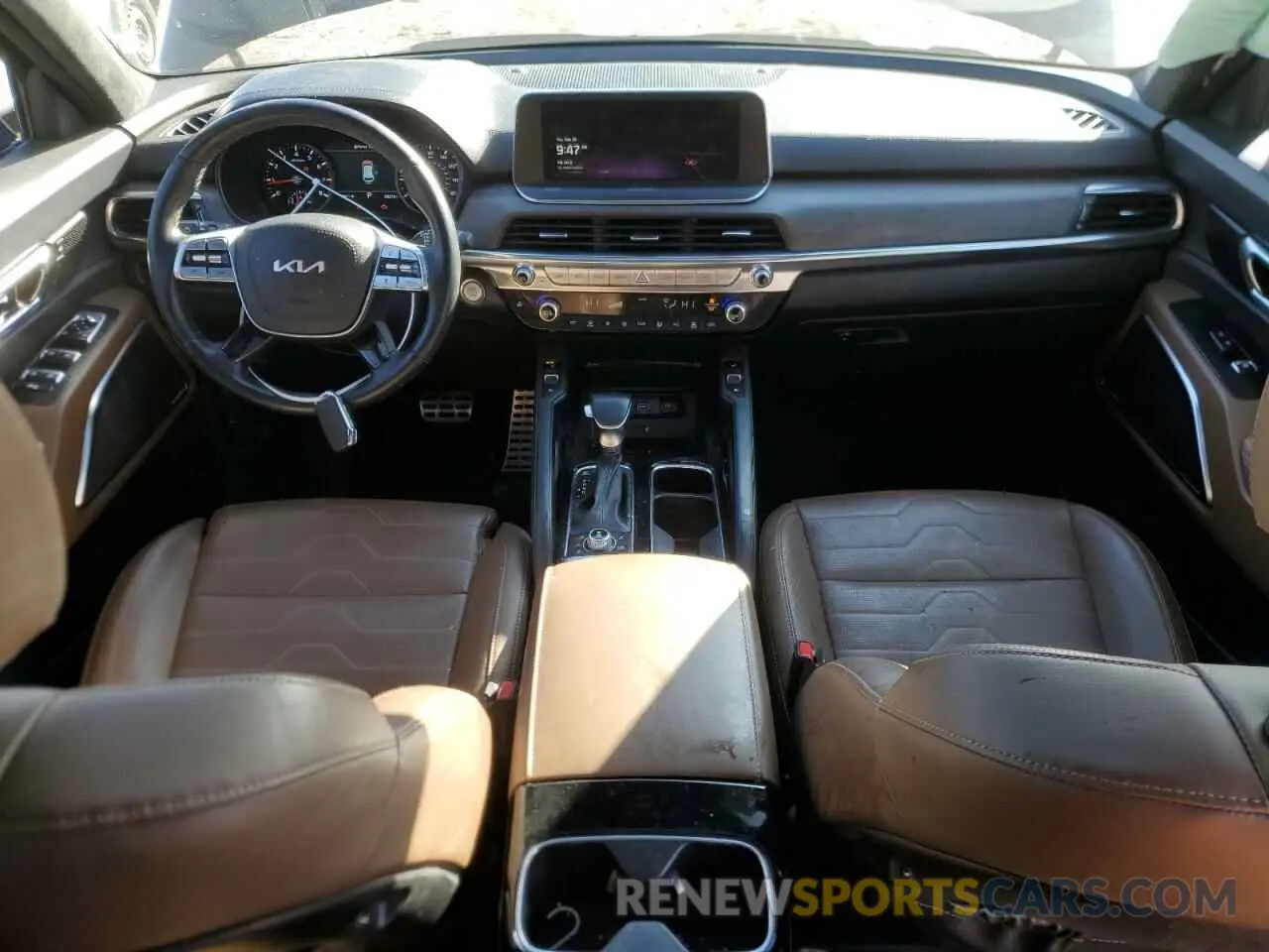 8 Photograph of a damaged car 5XYP5DHC1NG323836 KIA TELLURIDE 2022