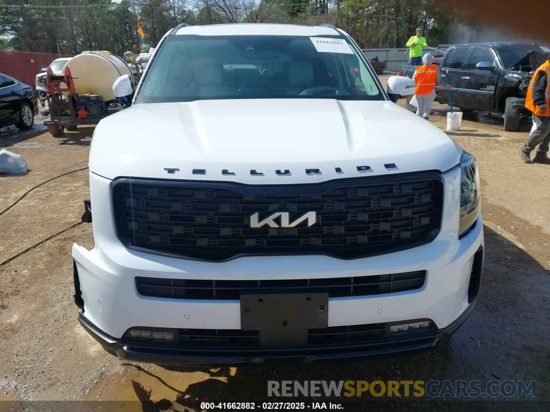 12 Photograph of a damaged car 5XYP5DHC4NG272901 KIA TELLURIDE 2022