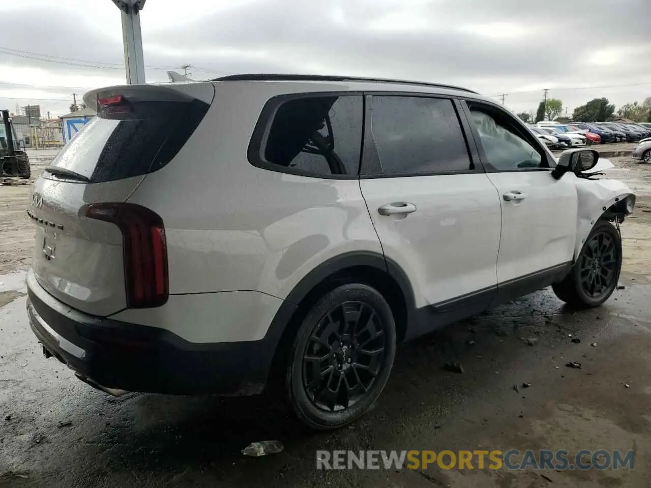 3 Photograph of a damaged car 5XYP5DHC8NG256037 KIA TELLURIDE 2022