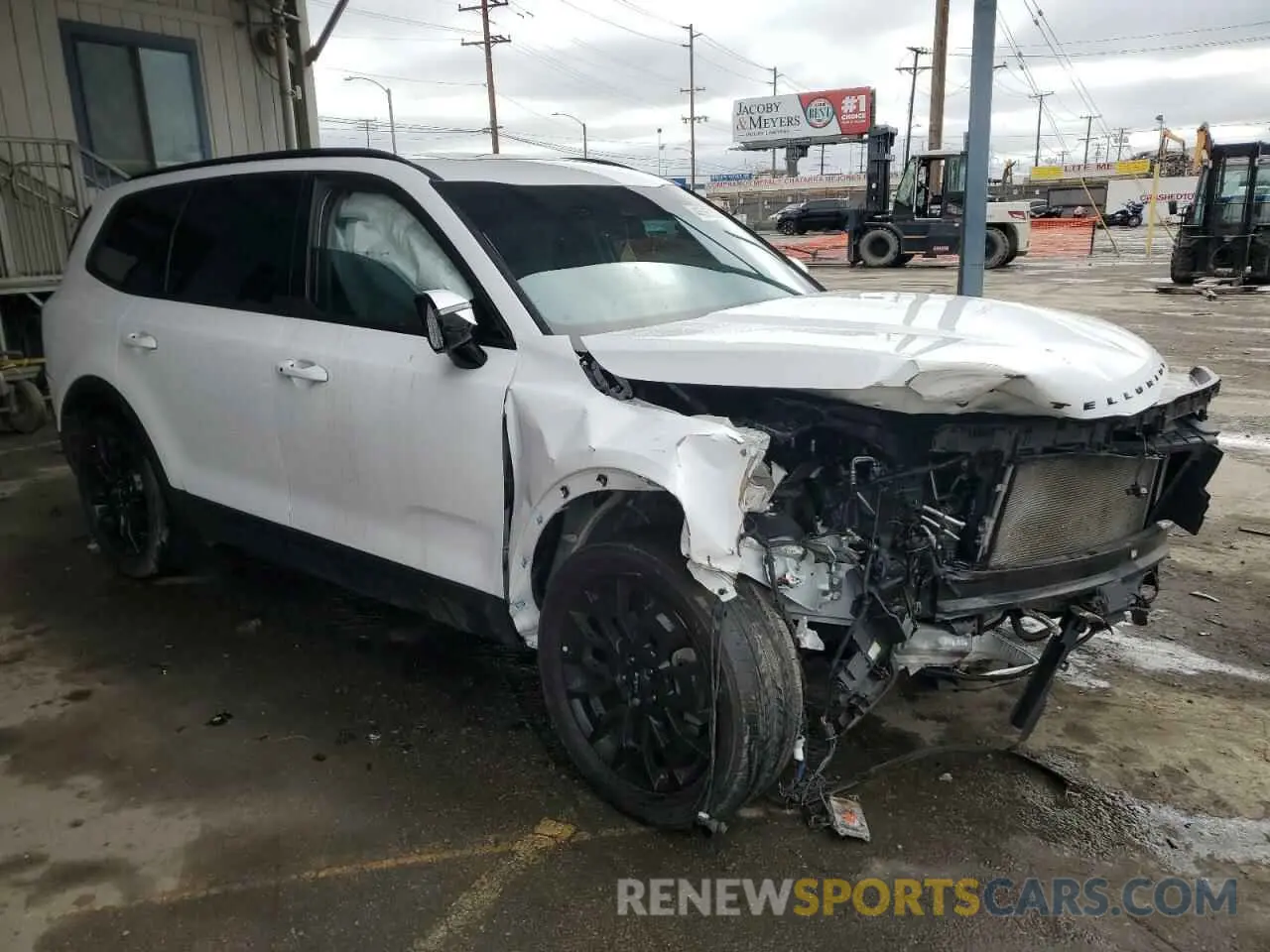 4 Photograph of a damaged car 5XYP5DHC8NG256037 KIA TELLURIDE 2022
