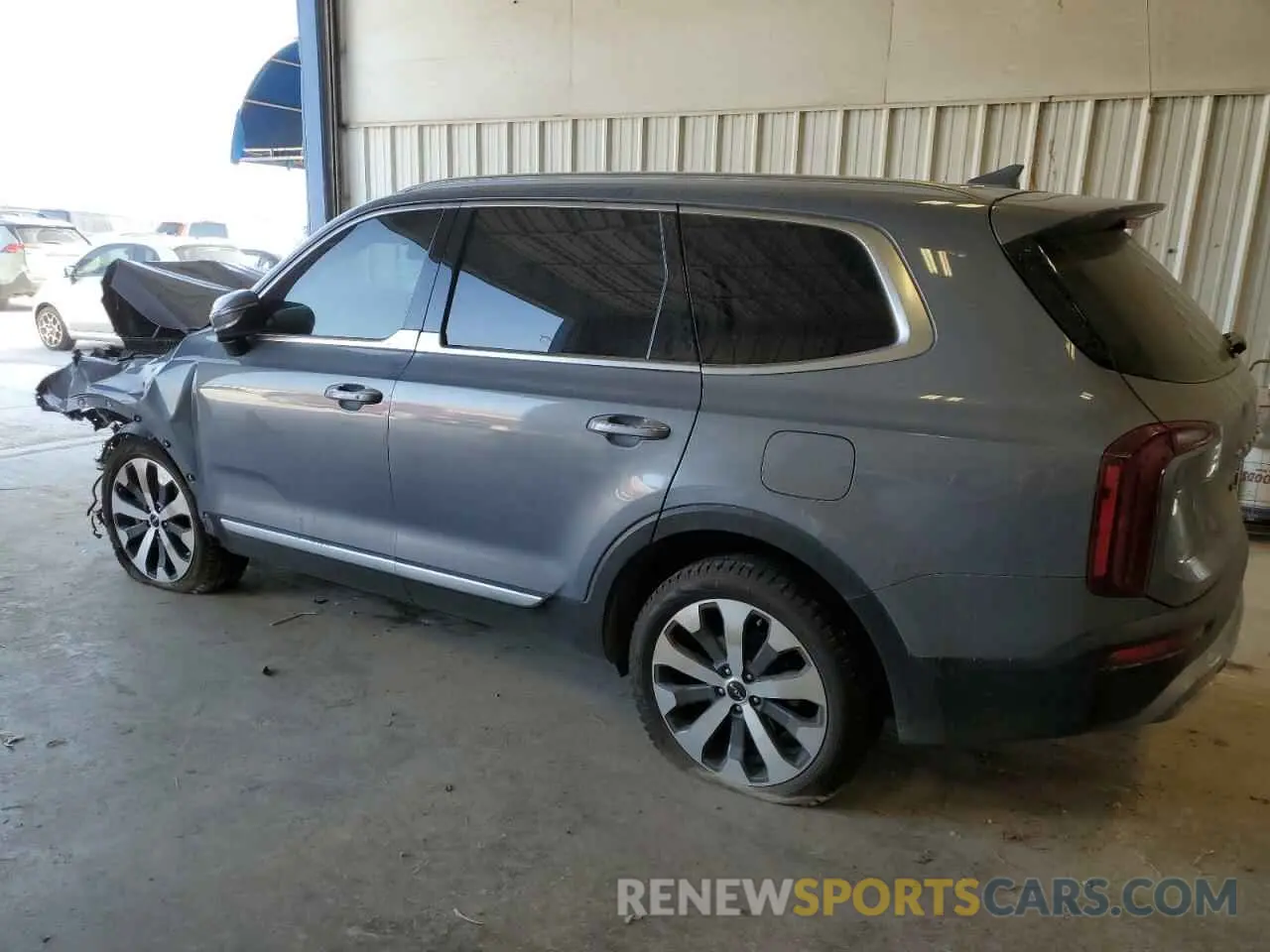 2 Photograph of a damaged car 5XYP64HC4NG265525 KIA TELLURIDE 2022