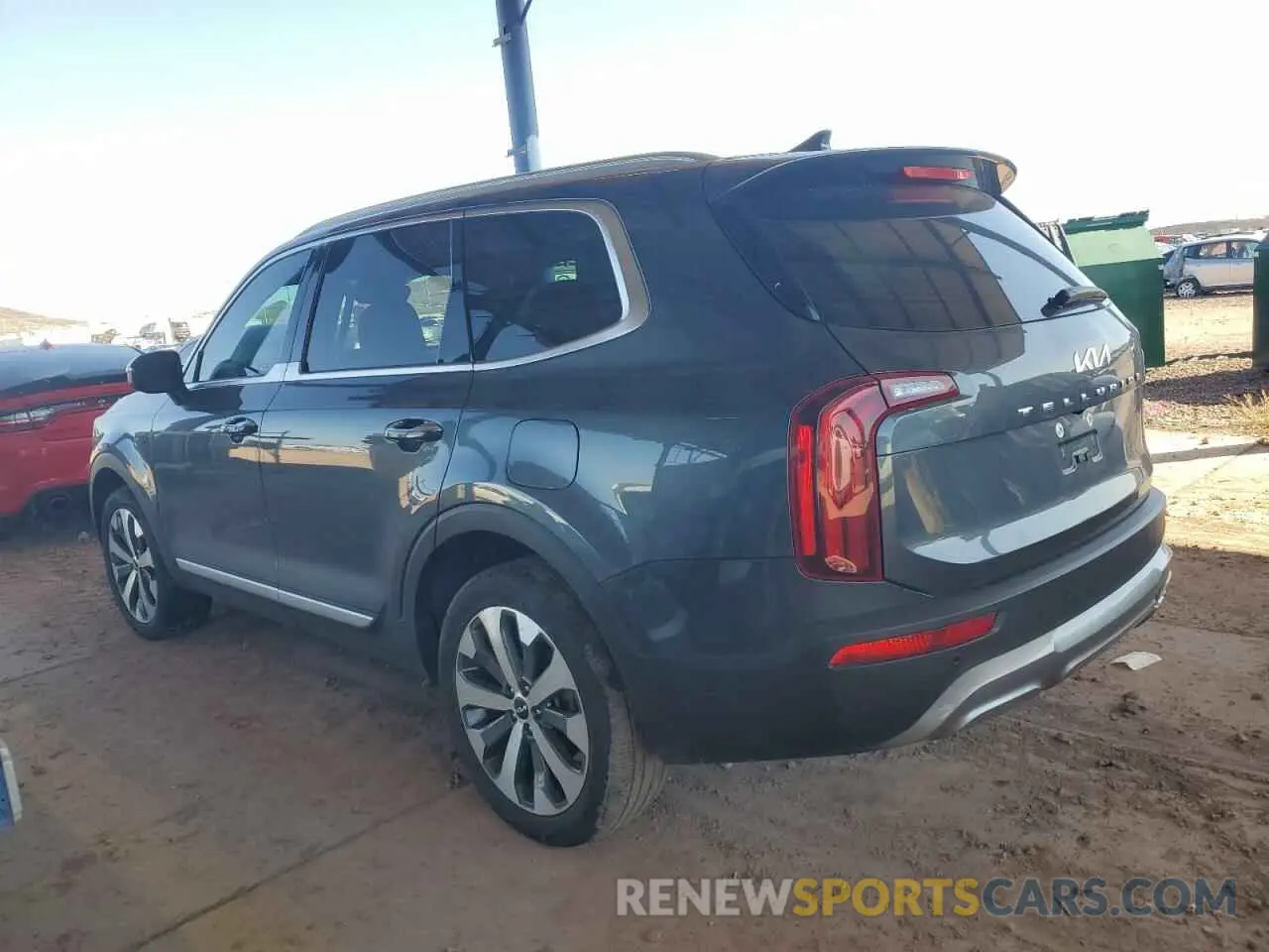 2 Photograph of a damaged car 5XYP64HC6NG239461 KIA TELLURIDE 2022