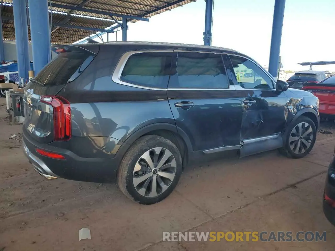 3 Photograph of a damaged car 5XYP64HC6NG239461 KIA TELLURIDE 2022