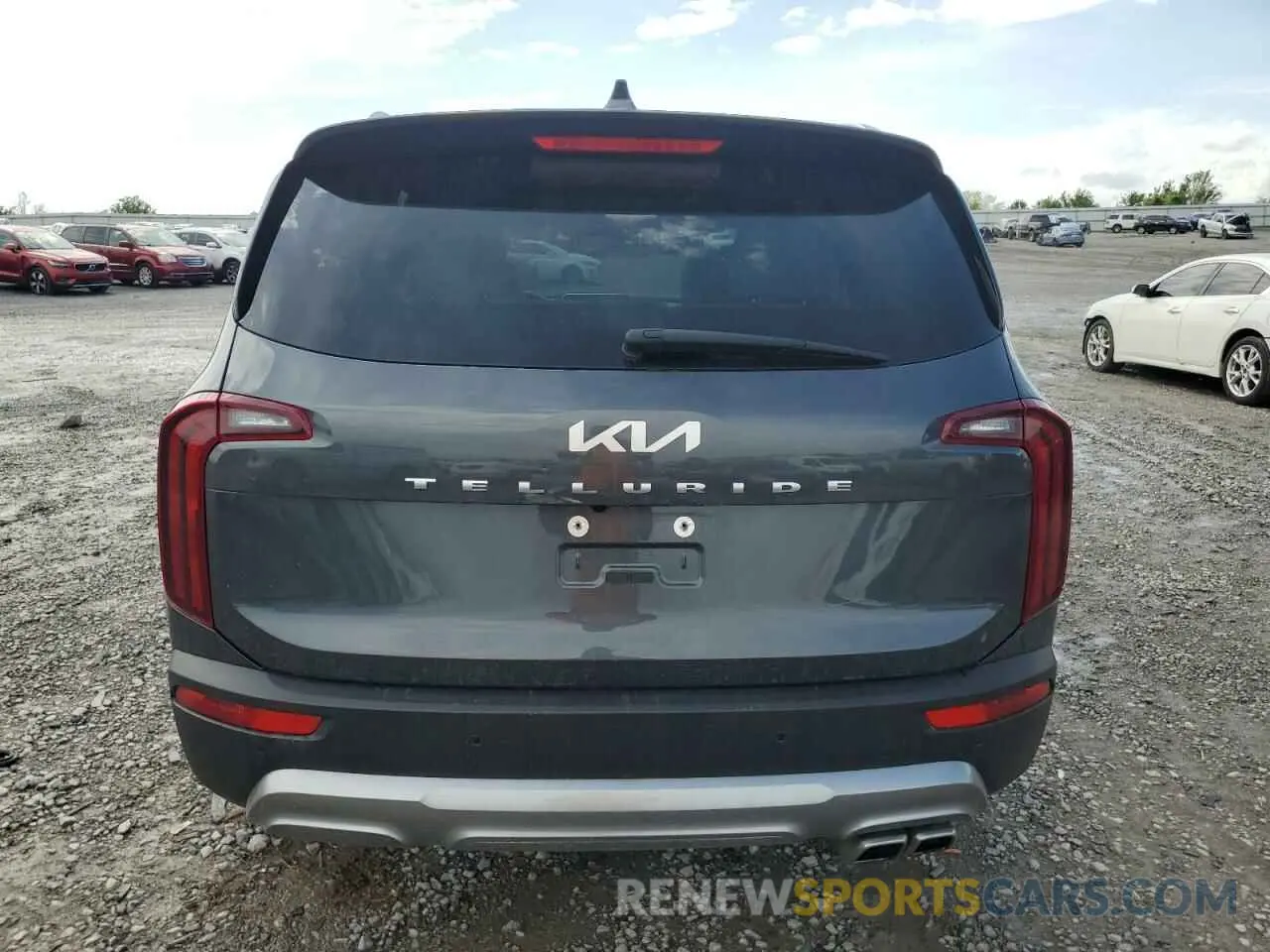 6 Photograph of a damaged car 5XYP64HC6NG245499 KIA TELLURIDE 2022