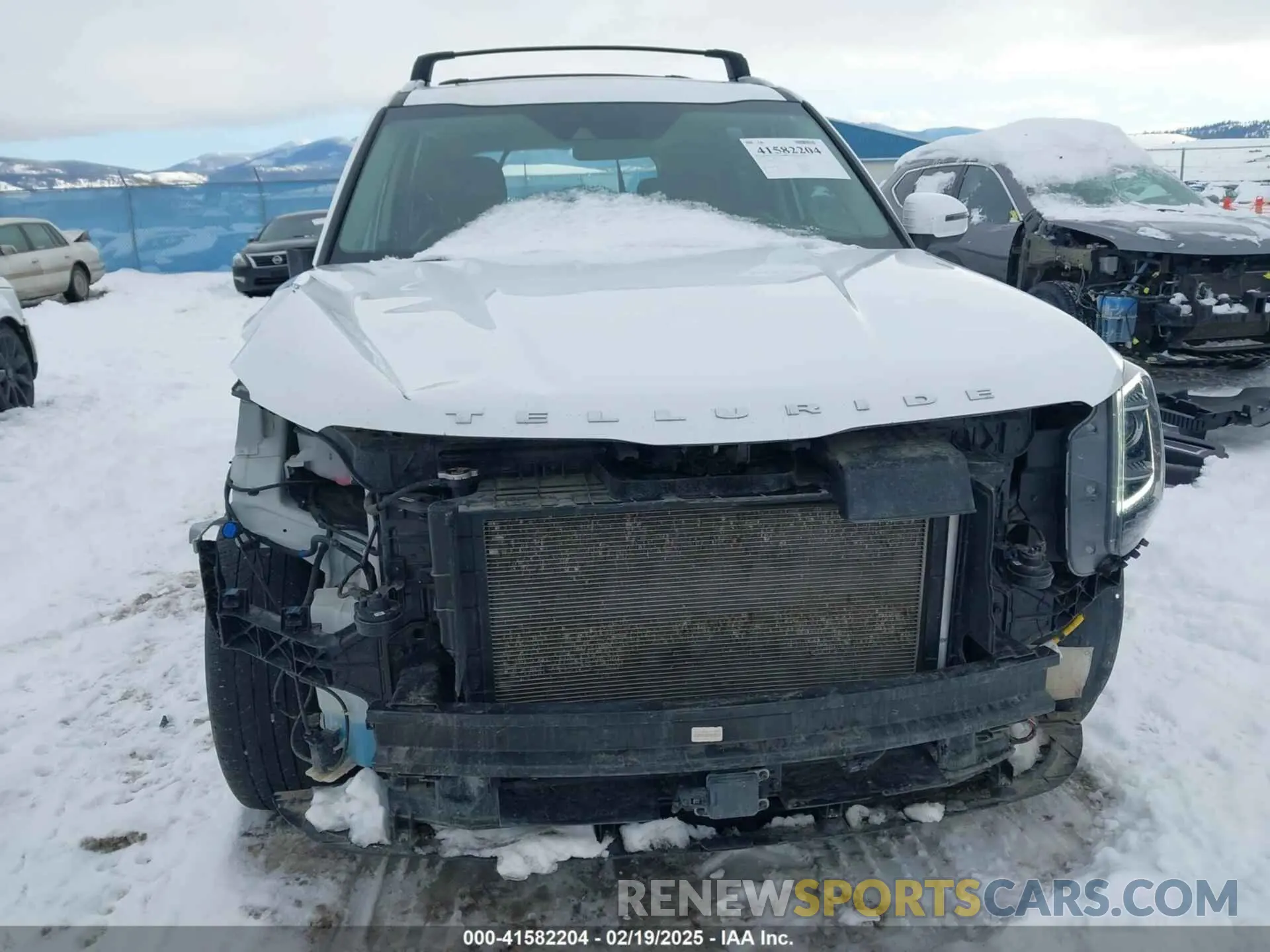 6 Photograph of a damaged car 5XYP6DHC4NG323438 KIA TELLURIDE 2022