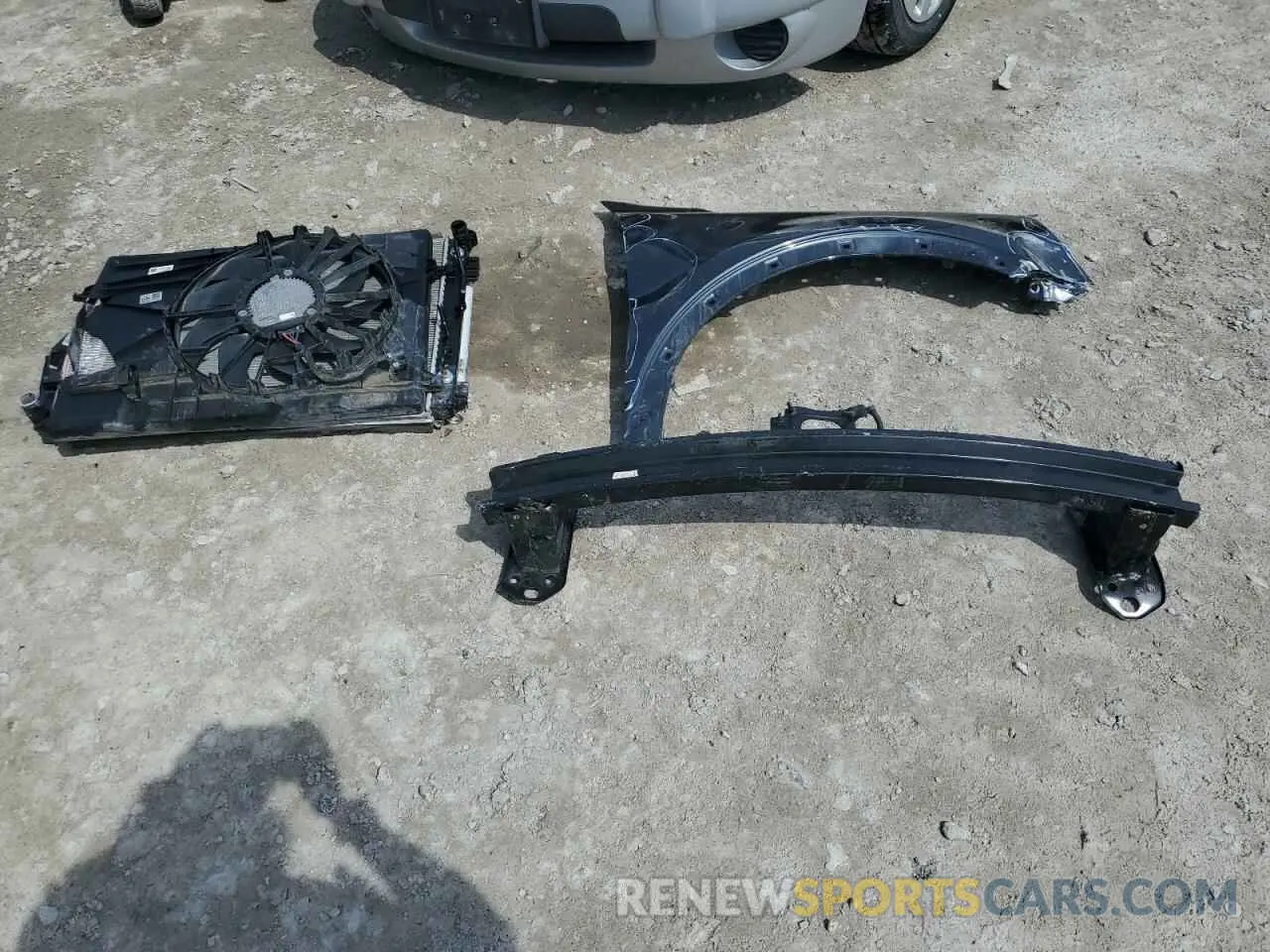 13 Photograph of a damaged car 5XYP6DHC7NG244569 KIA TELLURIDE 2022