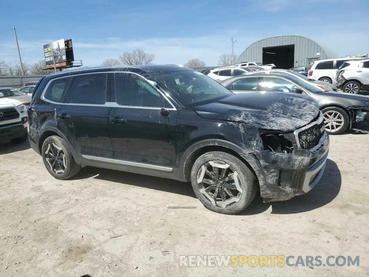 4 Photograph of a damaged car 5XYP34GC0PG347913 KIA TELLURIDE 2023