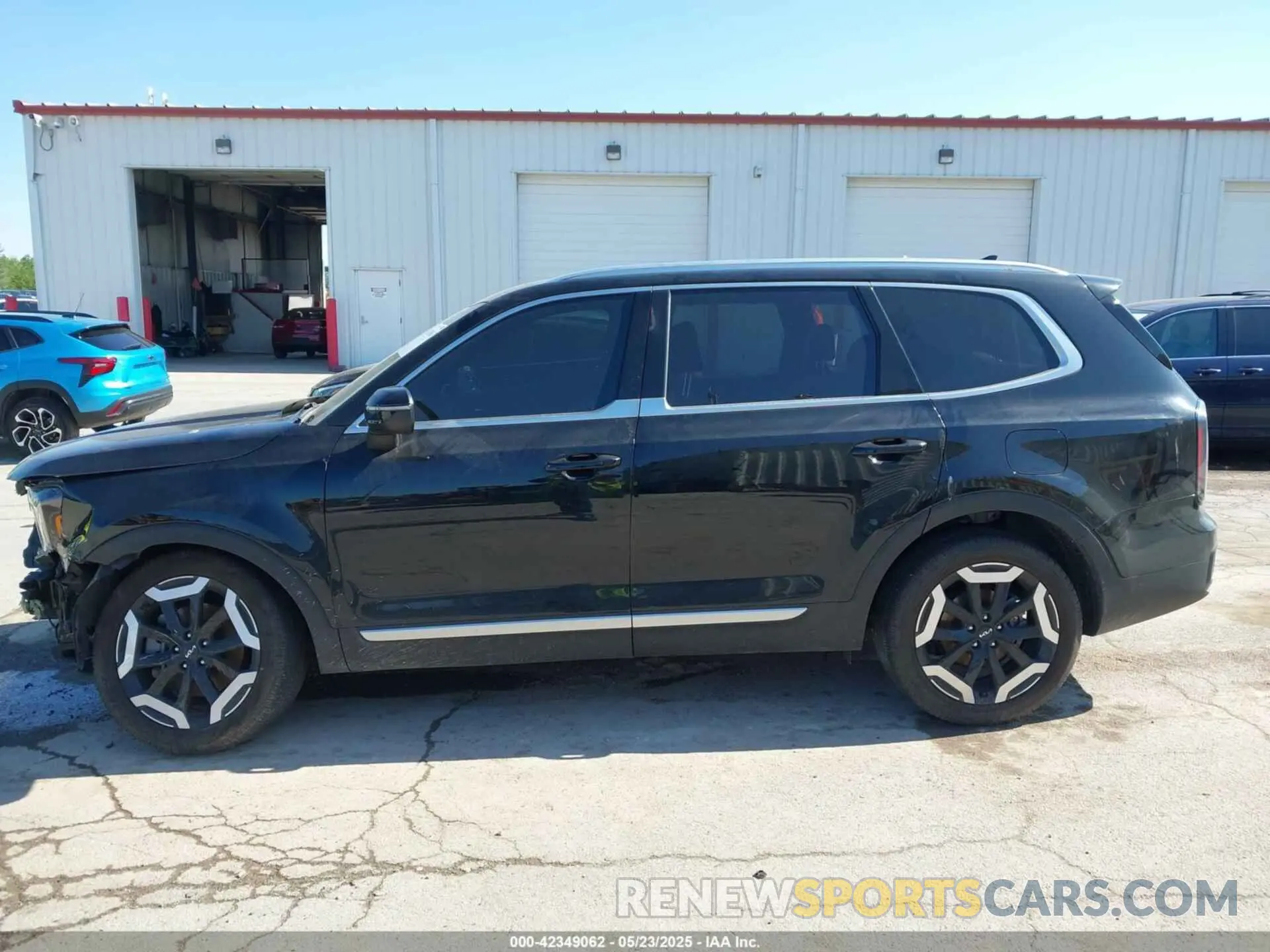 15 Photograph of a damaged car 5XYP34GC5PG364030 KIA TELLURIDE 2023