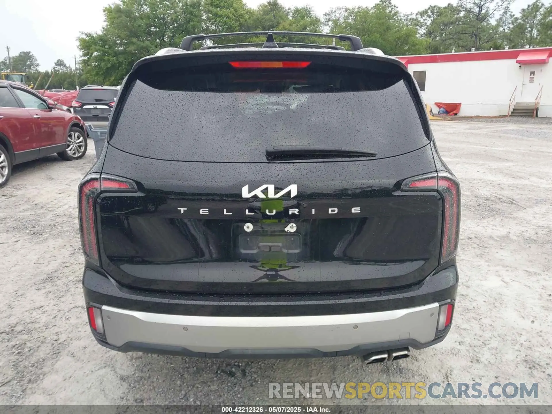 16 Photograph of a damaged car 5XYP34GC9PG339972 KIA TELLURIDE 2023