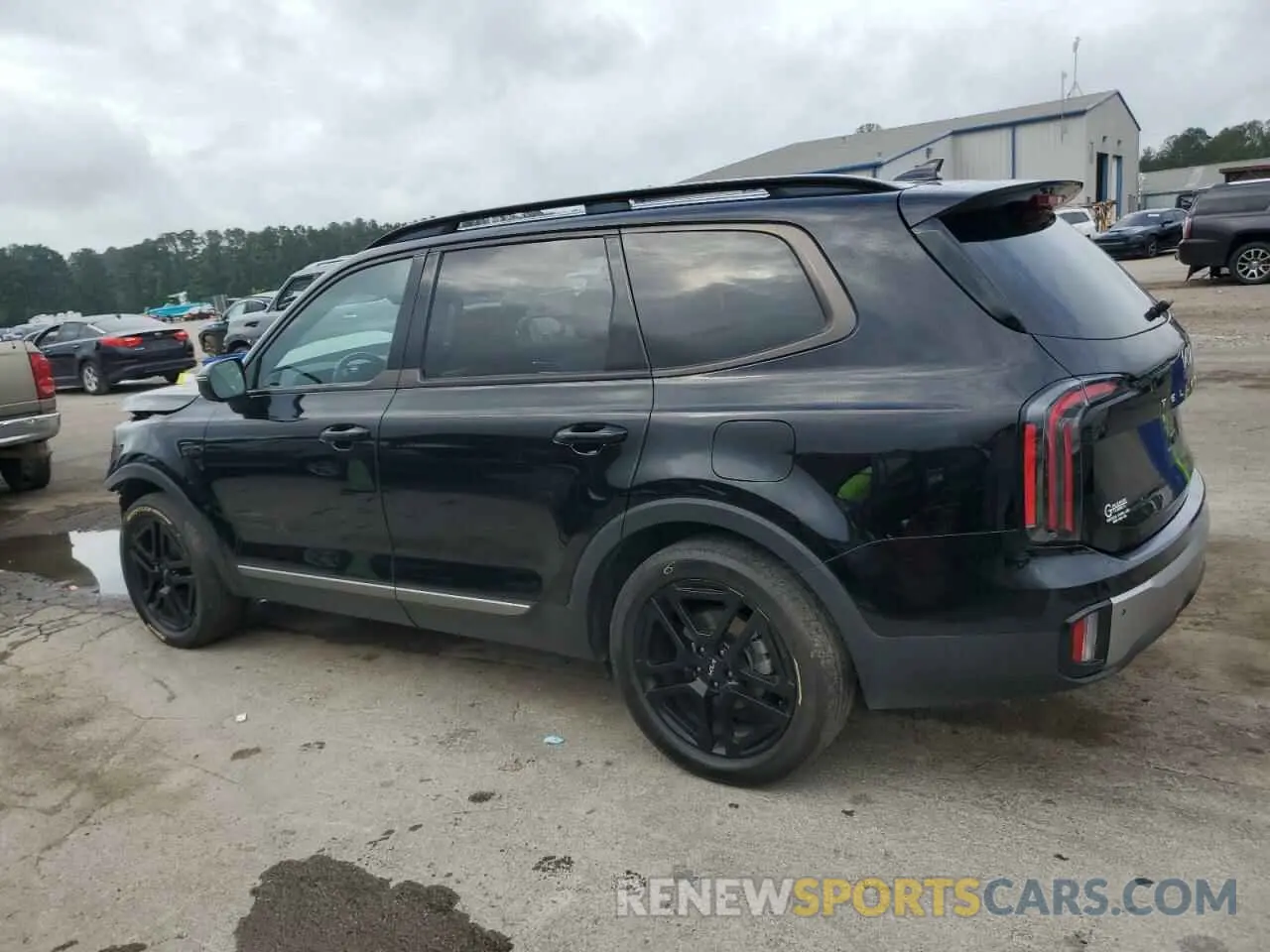 2 Photograph of a damaged car 5XYP3DGC2PG329428 KIA TELLURIDE 2023