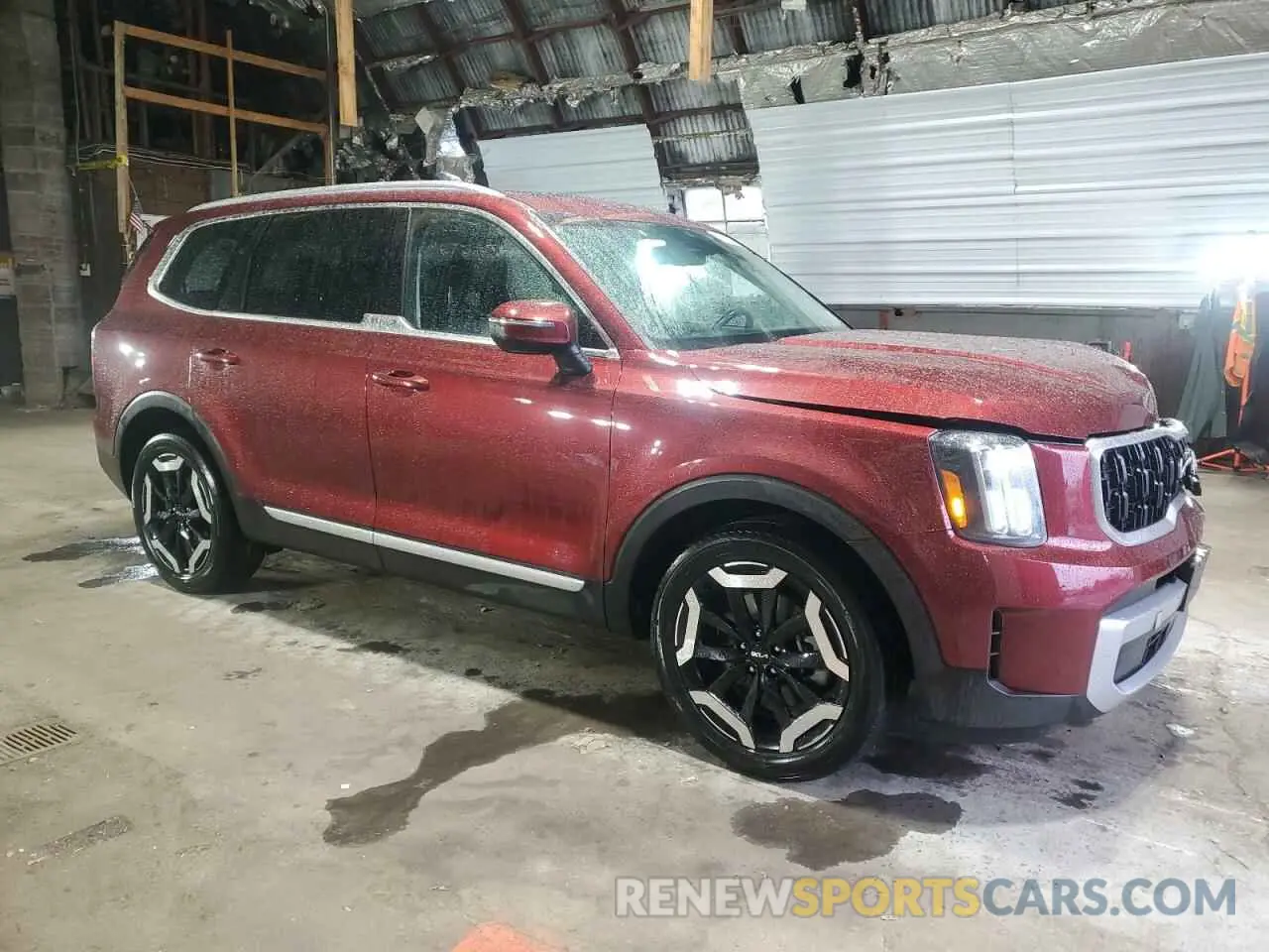 4 Photograph of a damaged car 5XYP3DGC7PG329859 KIA TELLURIDE 2023