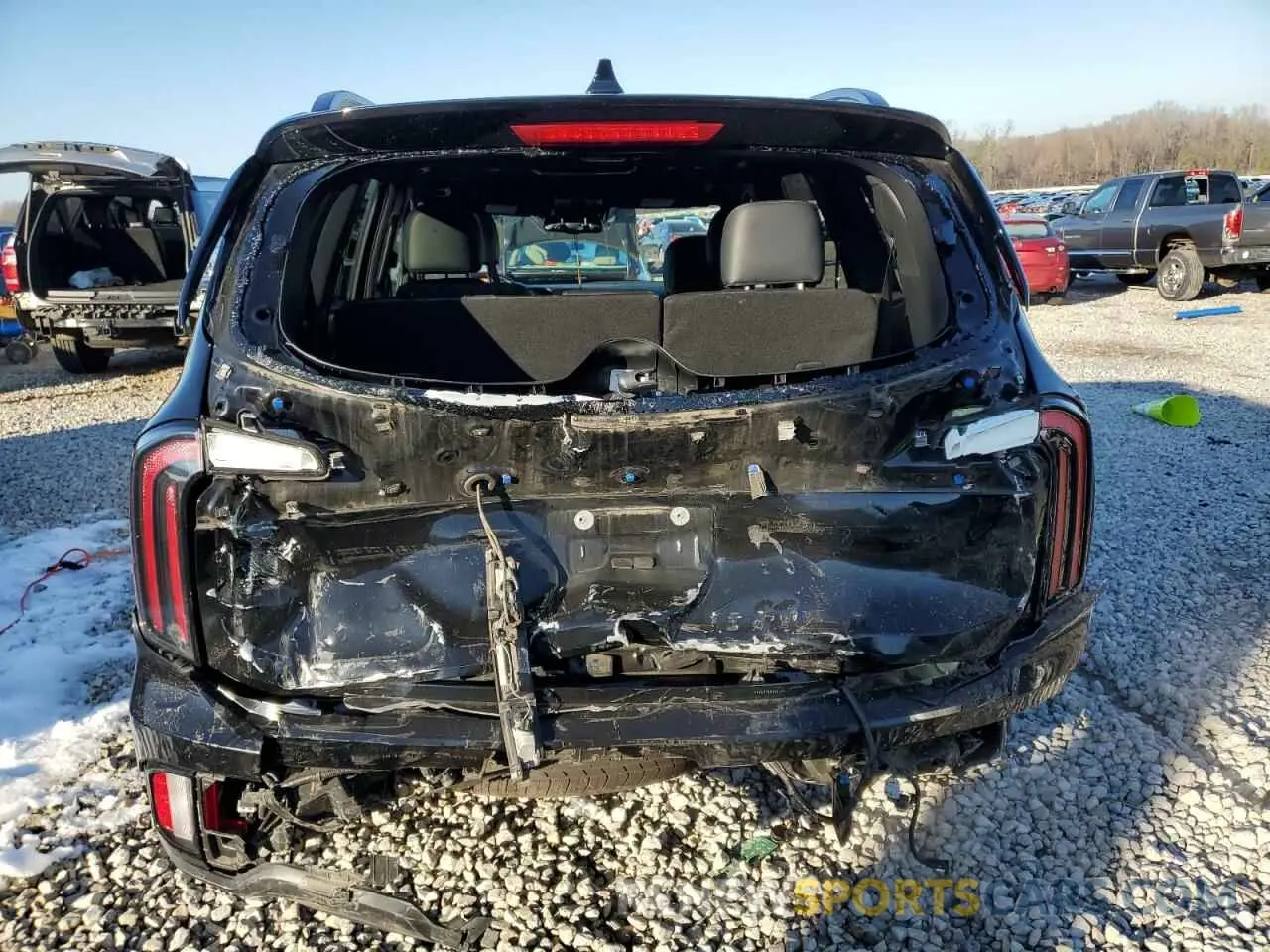 6 Photograph of a damaged car 5XYP3DGC8PG352647 KIA TELLURIDE 2023