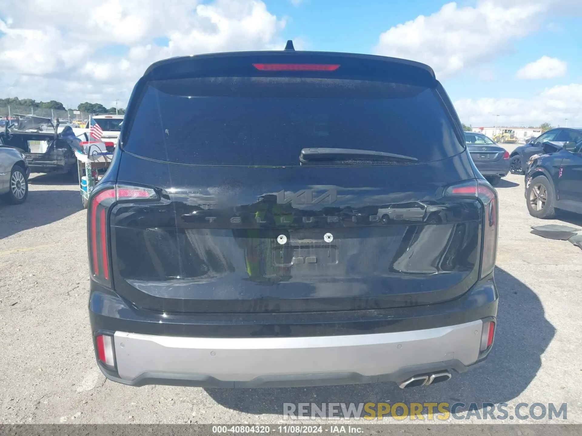 17 Photograph of a damaged car 5XYP54GC9PG401994 KIA TELLURIDE 2023