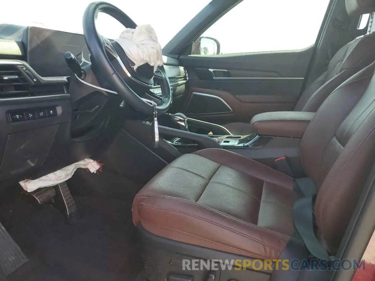7 Photograph of a damaged car 5XYP5DGC0PG389623 KIA TELLURIDE 2023