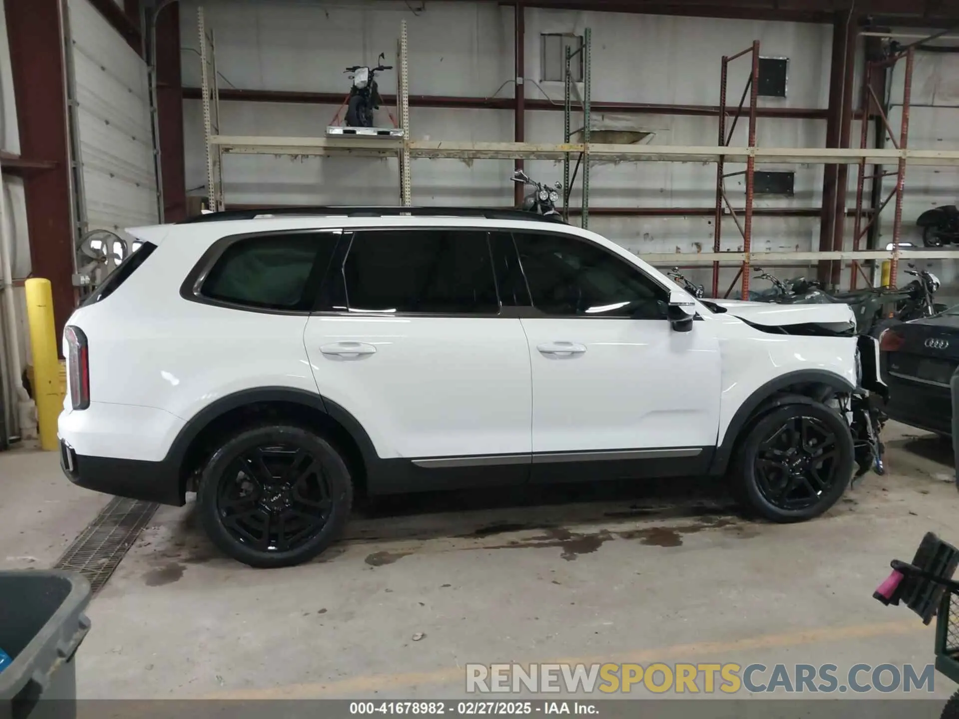13 Фотография поврежденного автомобиля 5XYP5DGC2PG338138 KIA TELLURIDE 2023