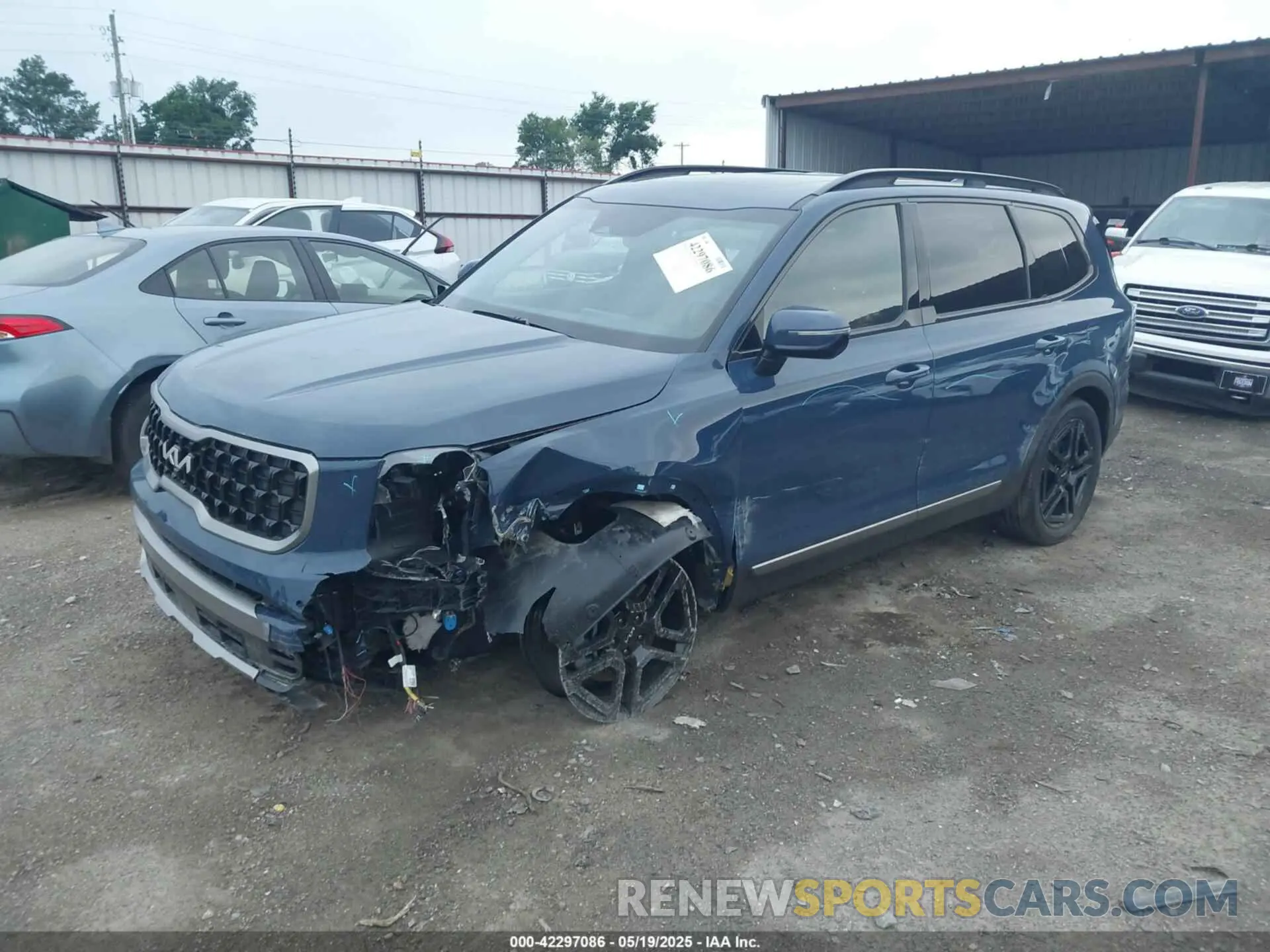 2 Photograph of a damaged car 5XYP5DGC3PG410674 KIA TELLURIDE 2023